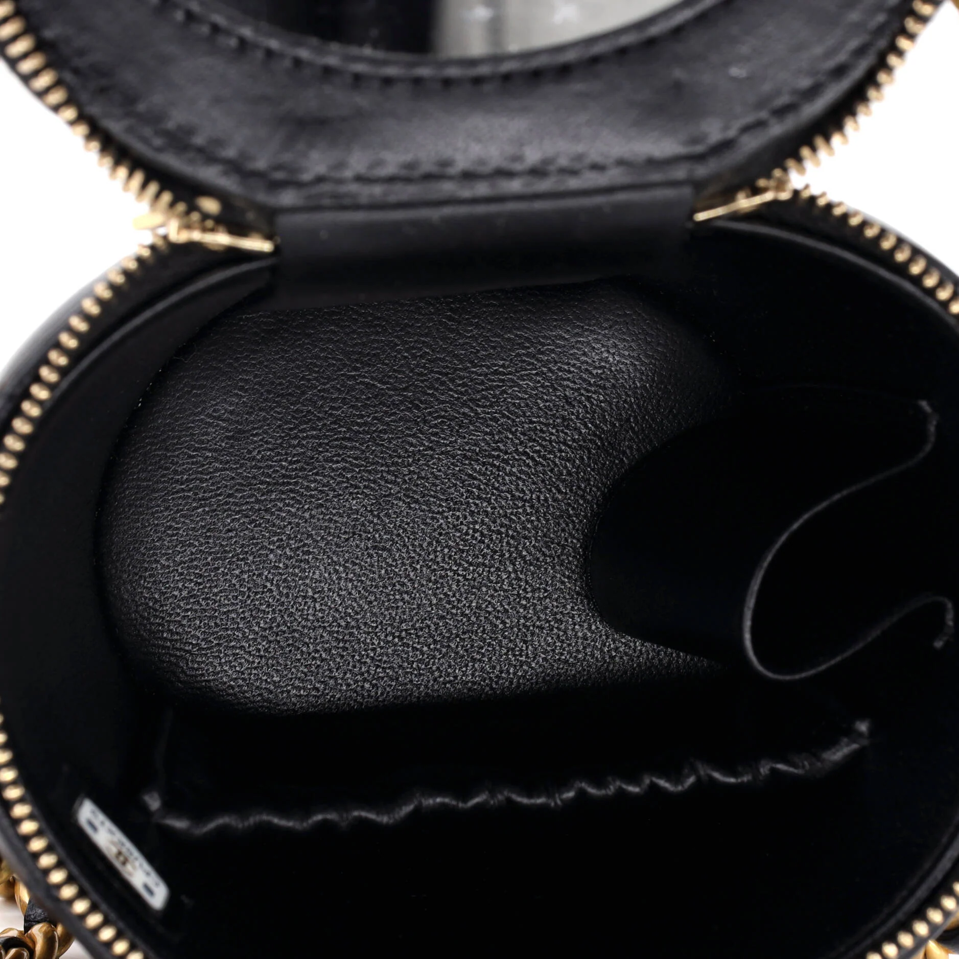 Afternoon Tea Vanity Bucket Bag Quilted Lambskin Mini - Image 5