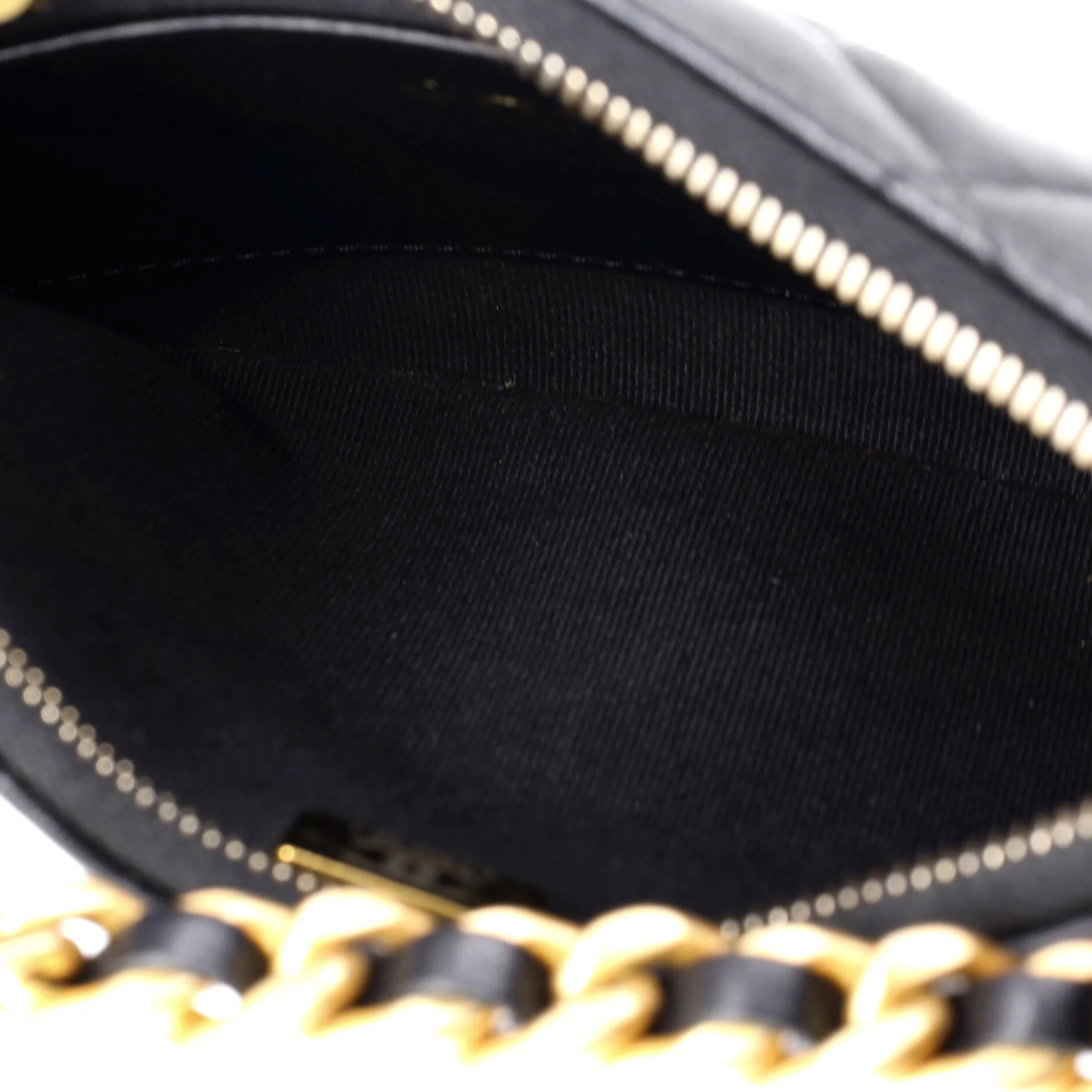 CC Chain Around Hobo Quilted Lambskin - Image 5