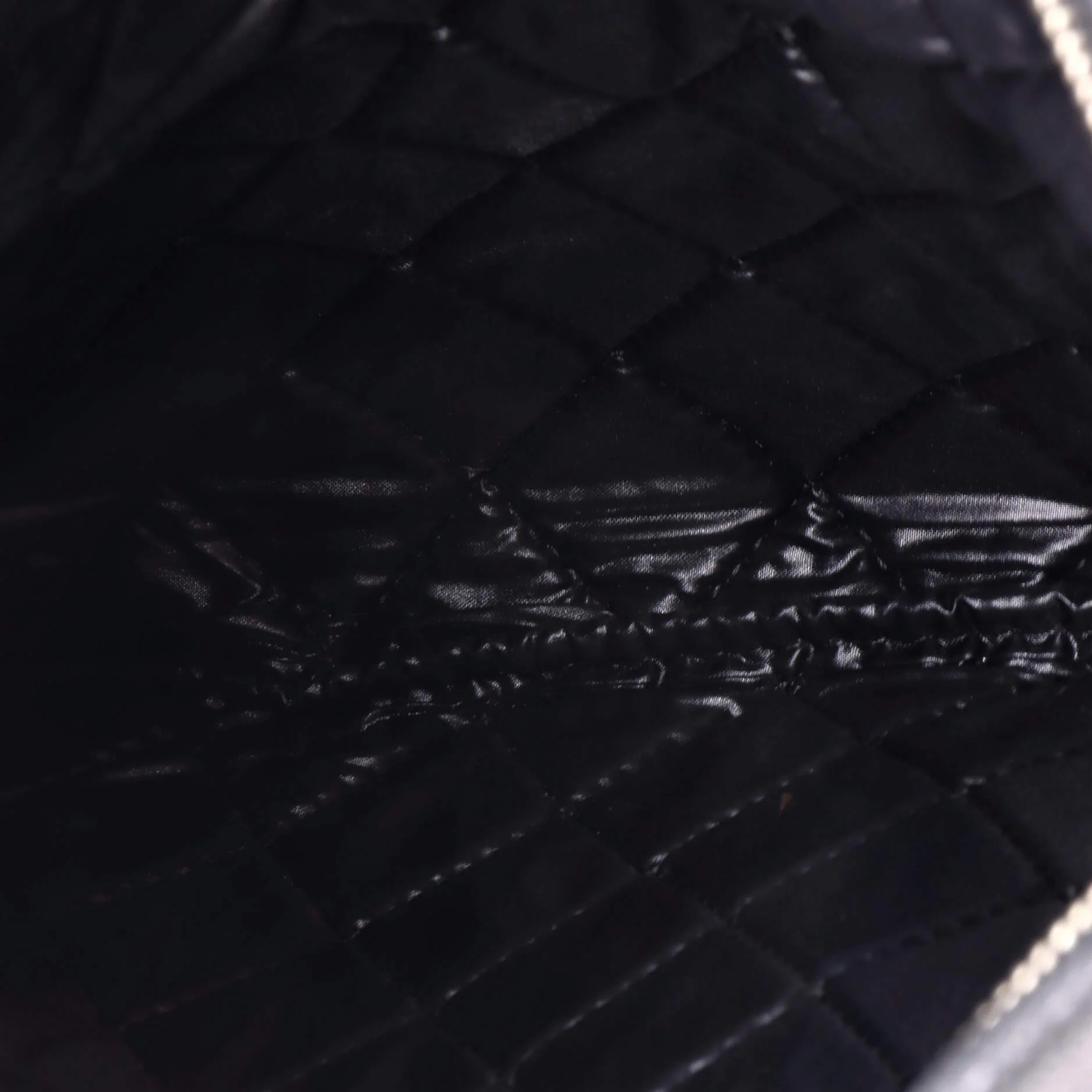 CC Foldover Clutch Quilted Caviar - Image 5