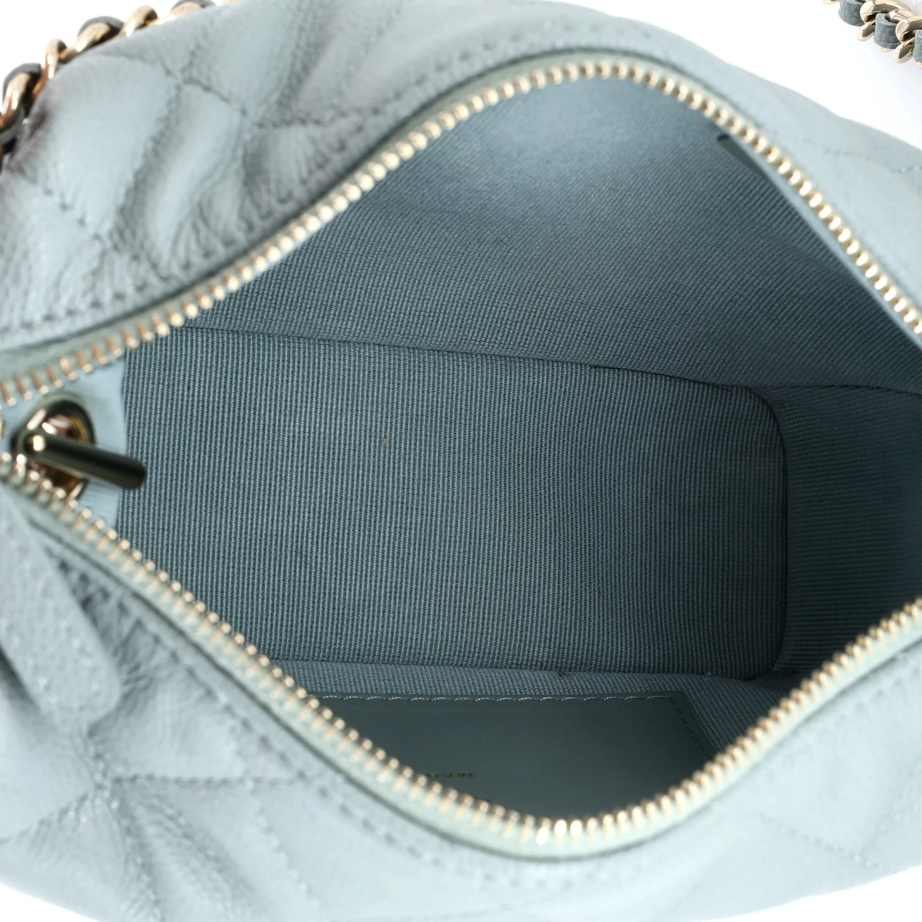 CC Hobo Clutch with Chain Quilted Caviar - Image 5