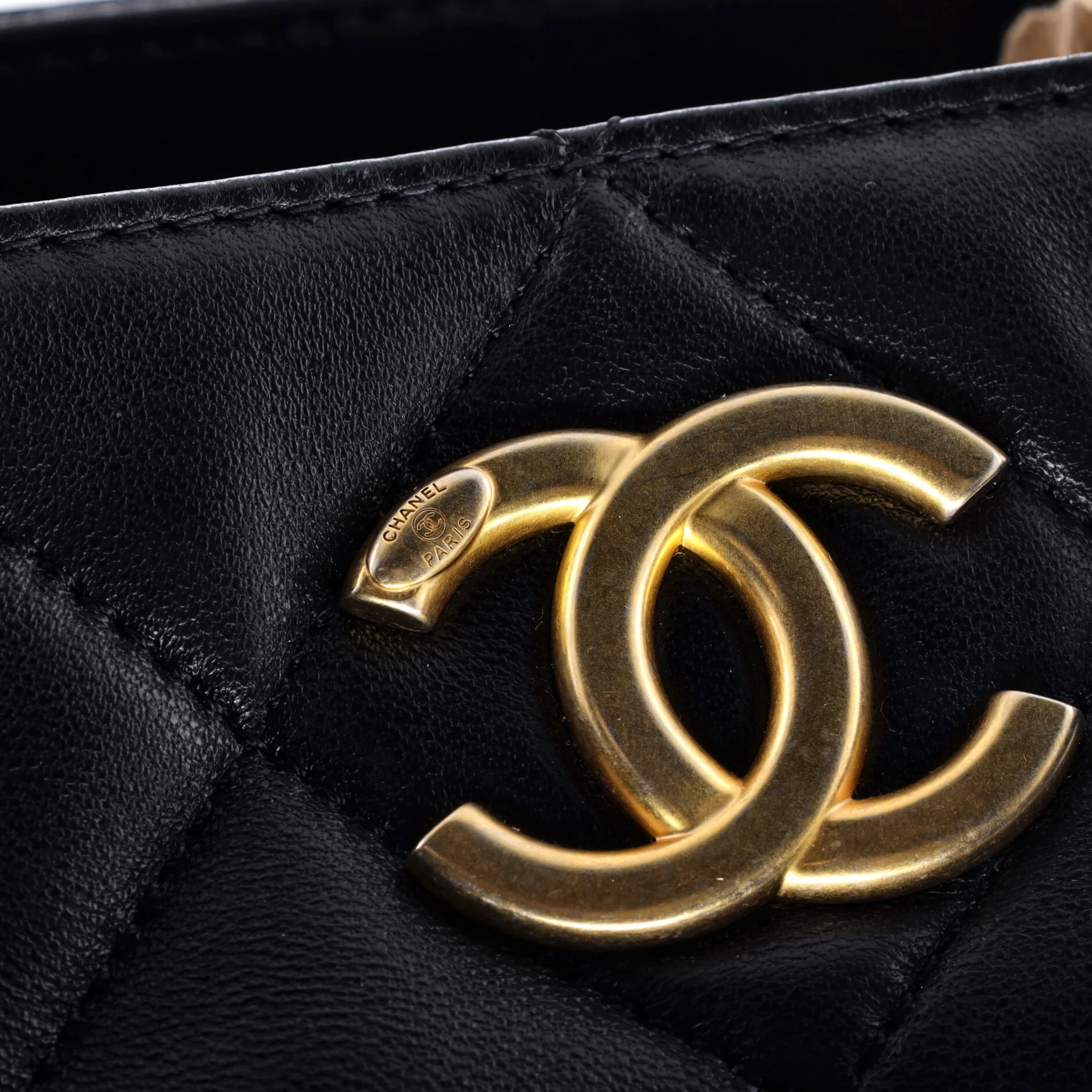 CC Top Handle Chain Shopping Tote Quilted Lambskin Small - Image 6