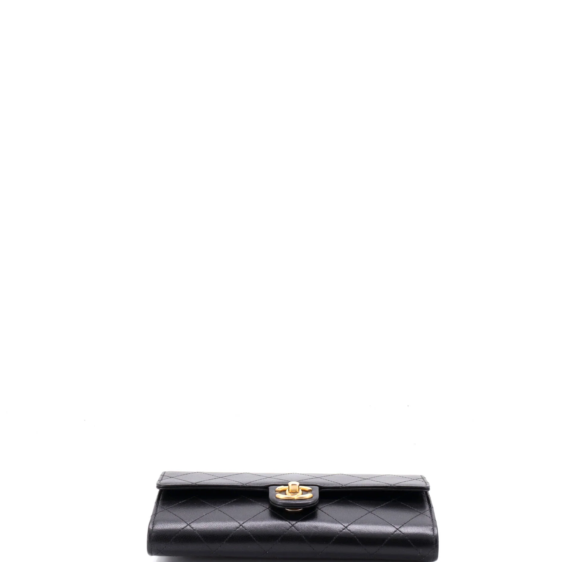 Chic Pearls Clutch with Chain Quilted Goatskin - Image 4