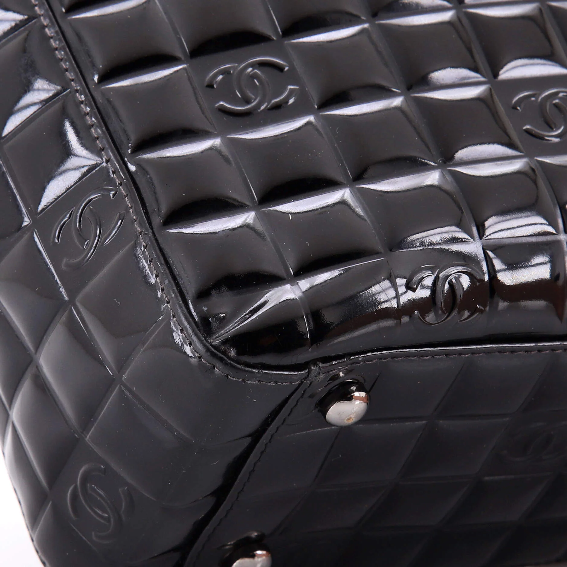 Chocolate Bar CC Tote Quilted Patent Small - Image 6