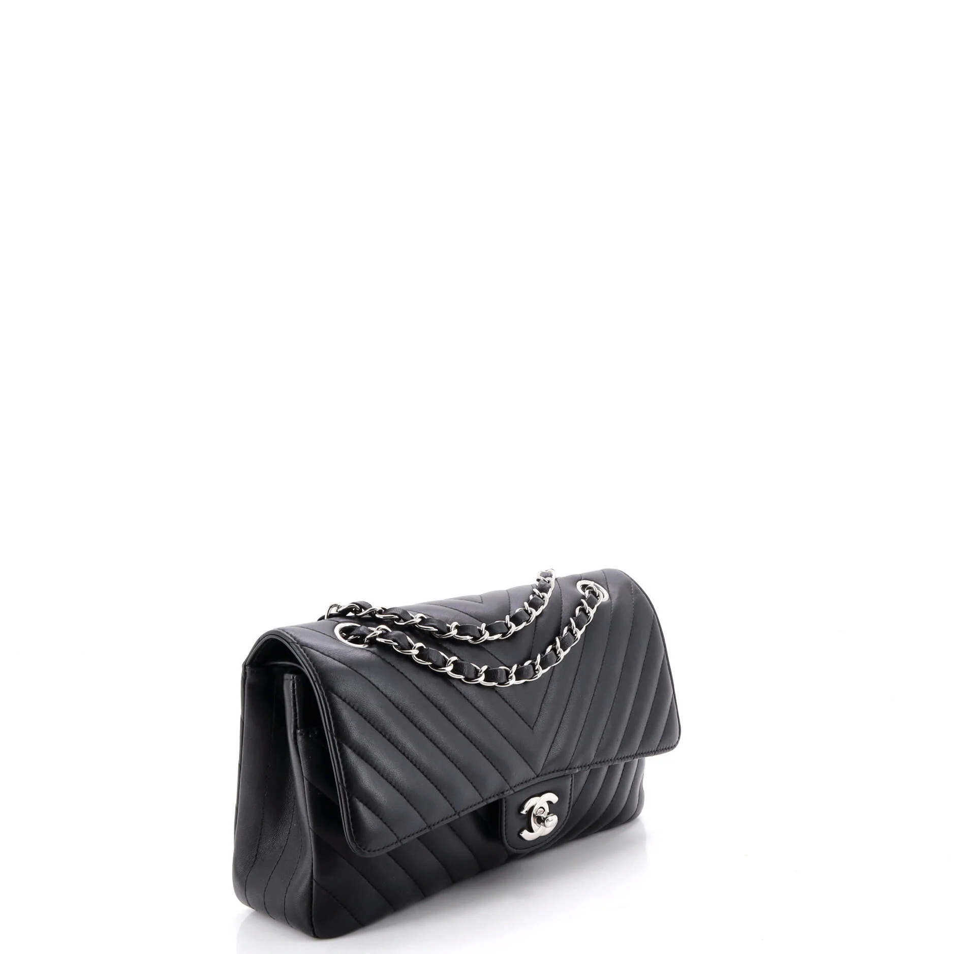 Classic Double Flap Bag Chevron Lambskin Medium - Image 2