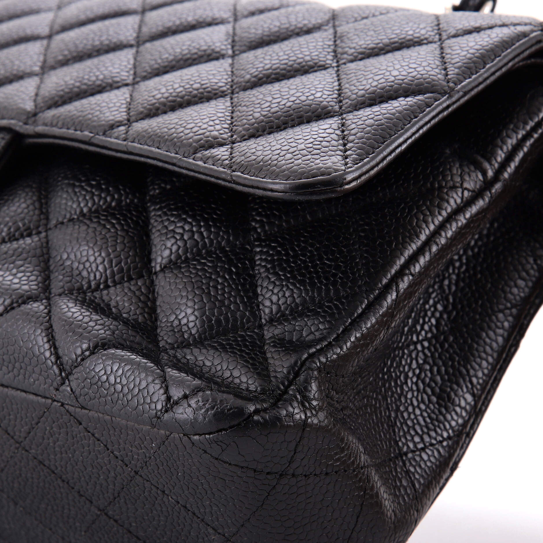 Classic Double Flap Bag Quilted Caviar Medium - Image 7