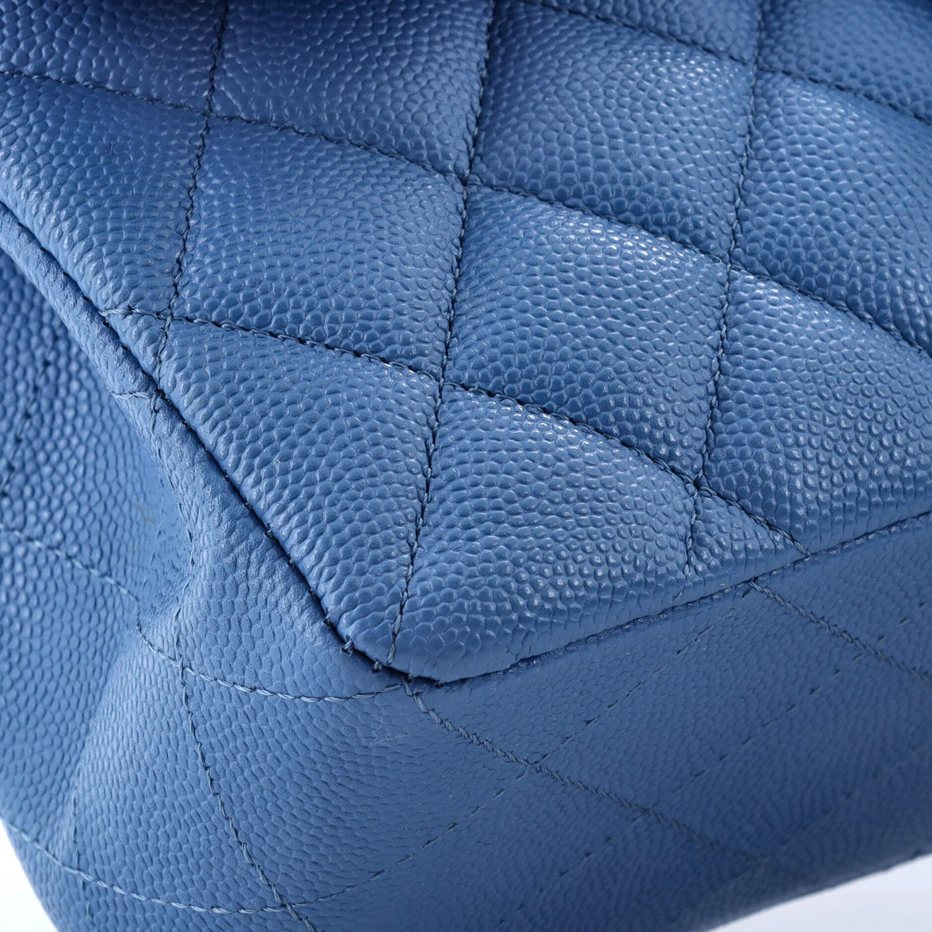 Classic Double Flap Bag Quilted Caviar Small - Image 7