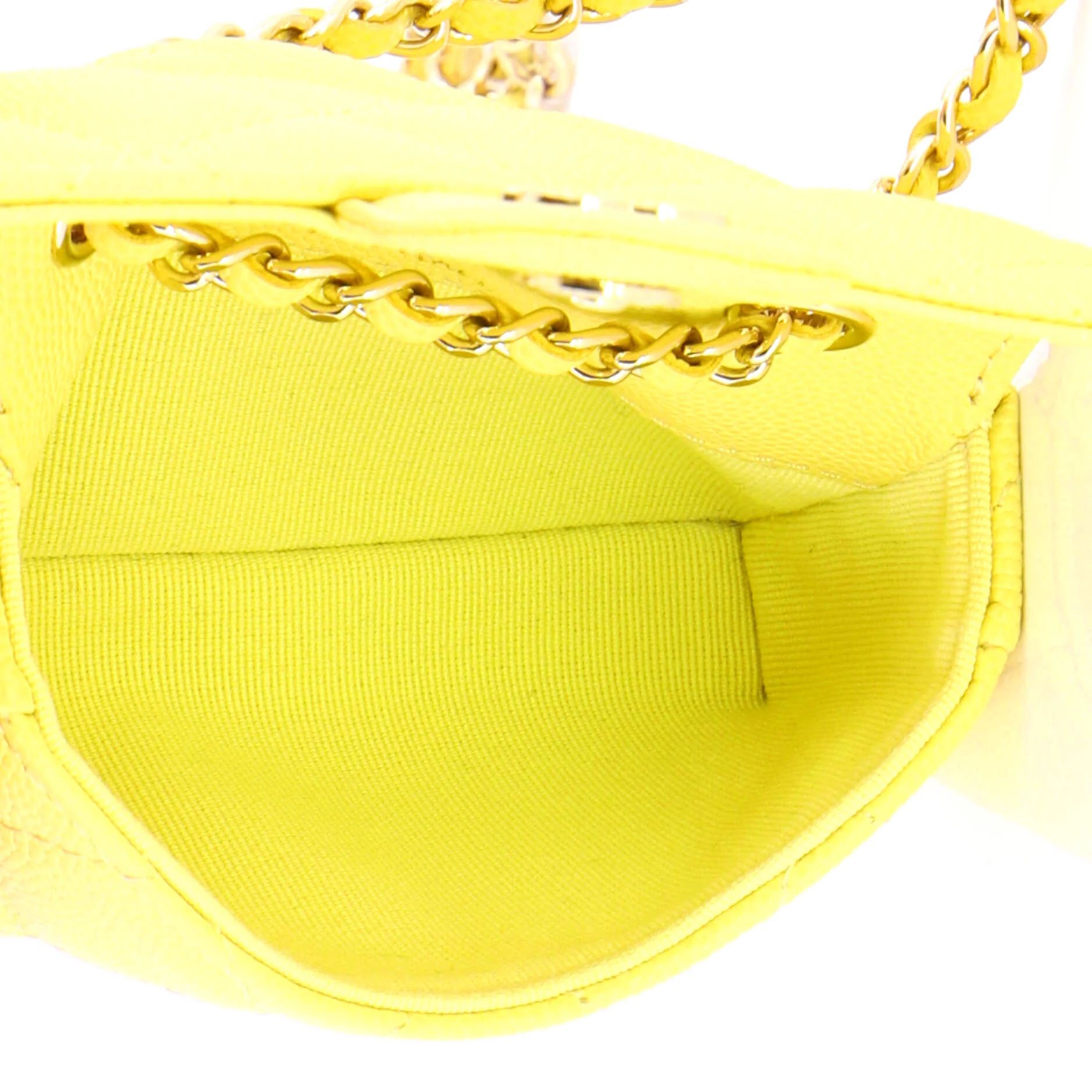Classic Flap Chain Belt Bag Quilted Caviar Mini - Image 5