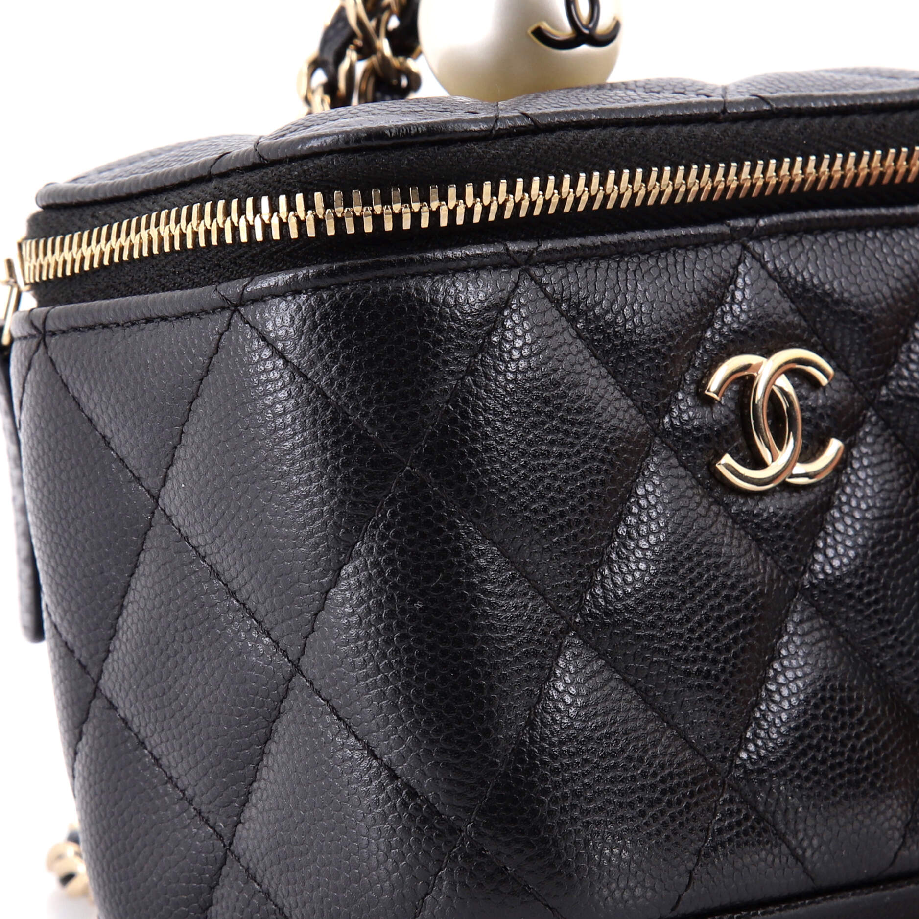 Classic Pearl Vanity Case with Chain Quilted Caviar Mini - Image 6