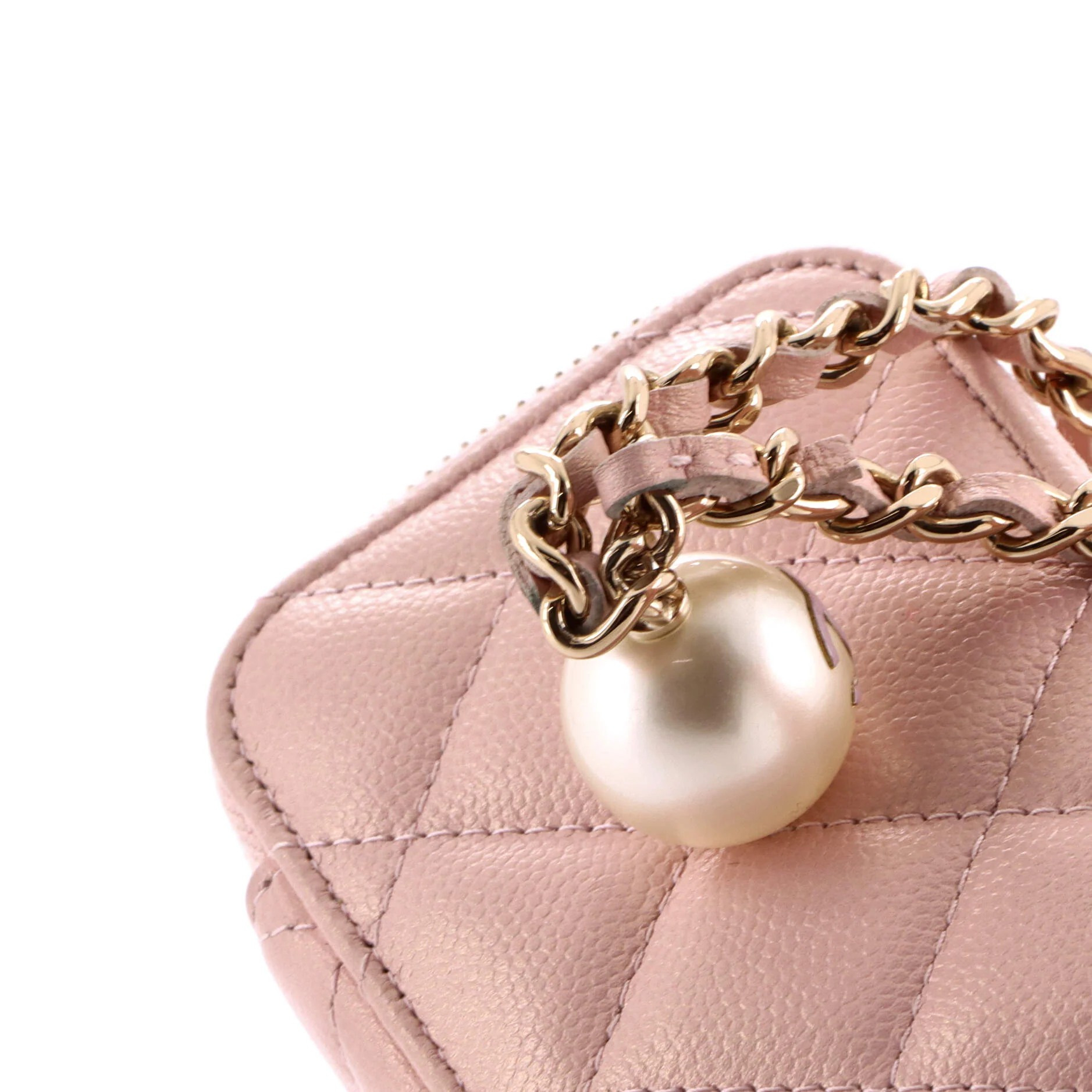 Classic Pearl Vanity Case with Chain Quilted Caviar Mini - Image 6