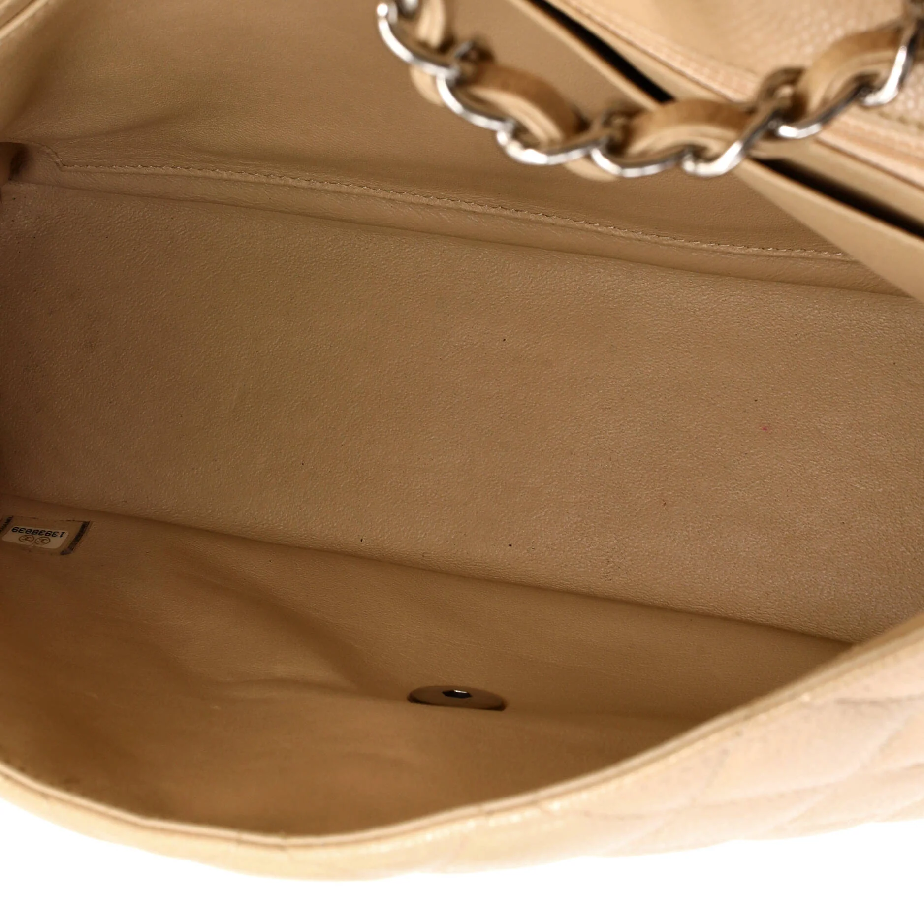 Classic Single Flap Bag Quilted Caviar Jumbo - Image 6