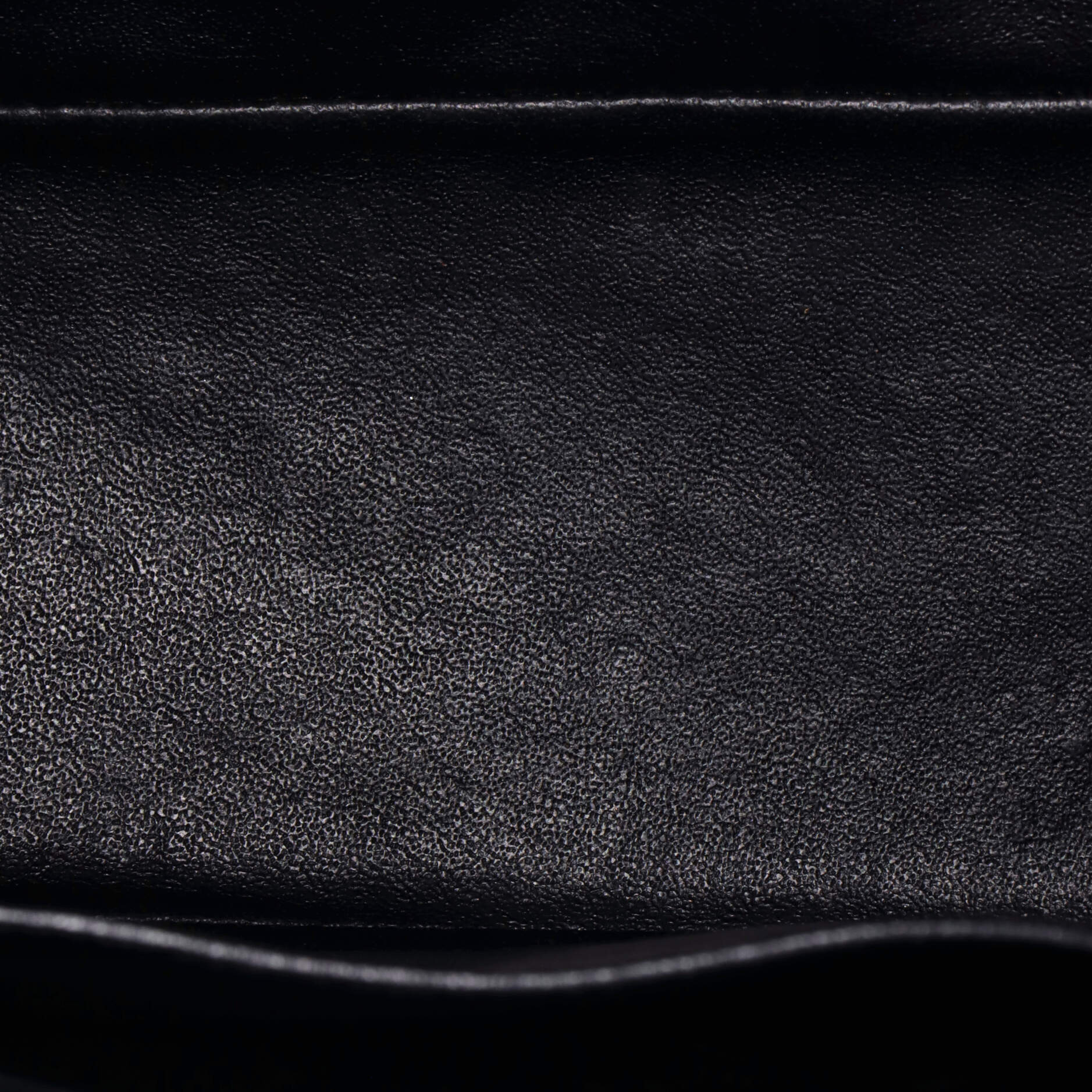 Classic Single Flap Bag Quilted Caviar Maxi - Image 5