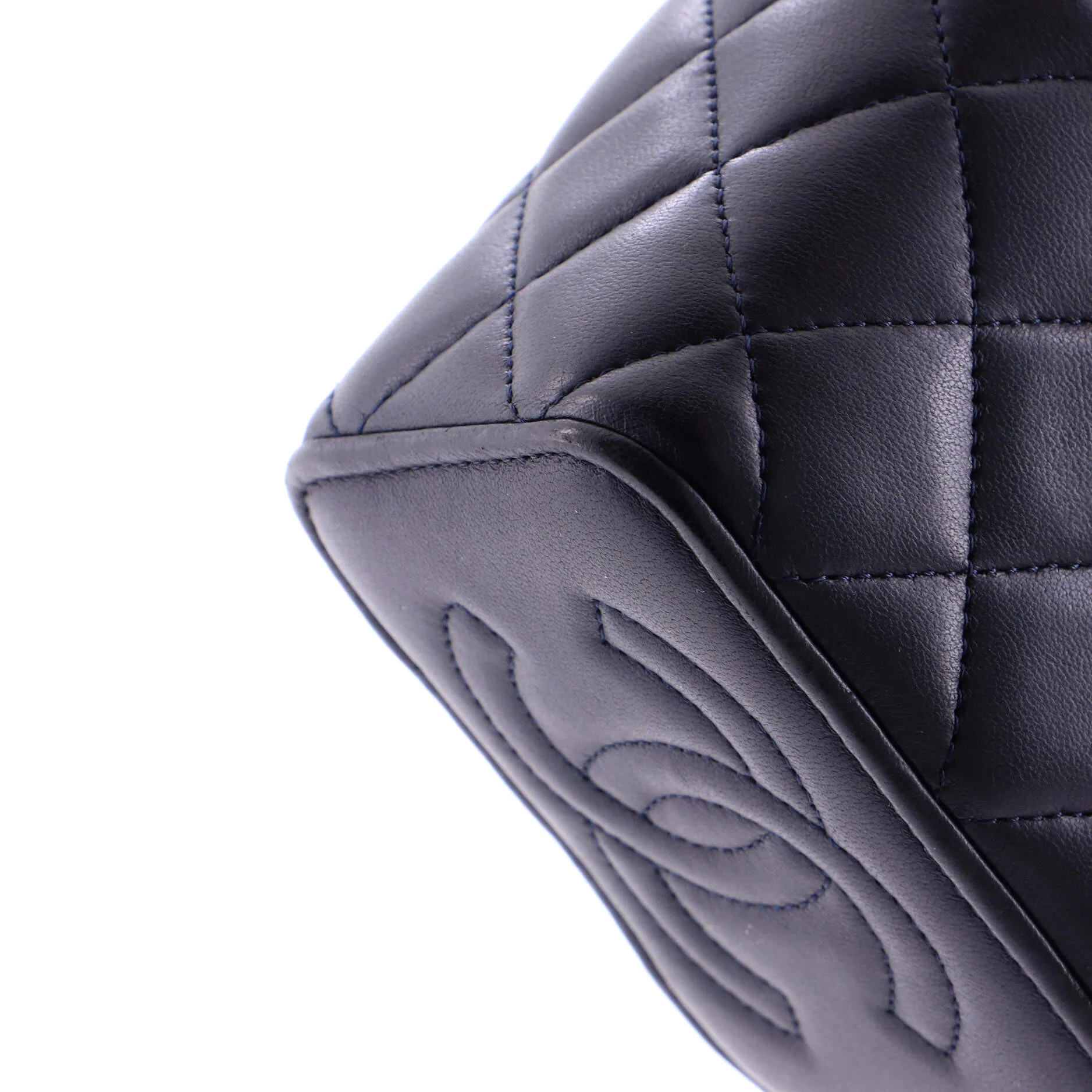 Classic Top Handle Vanity Case with Chain Quilted Lambskin Mini - Image 6