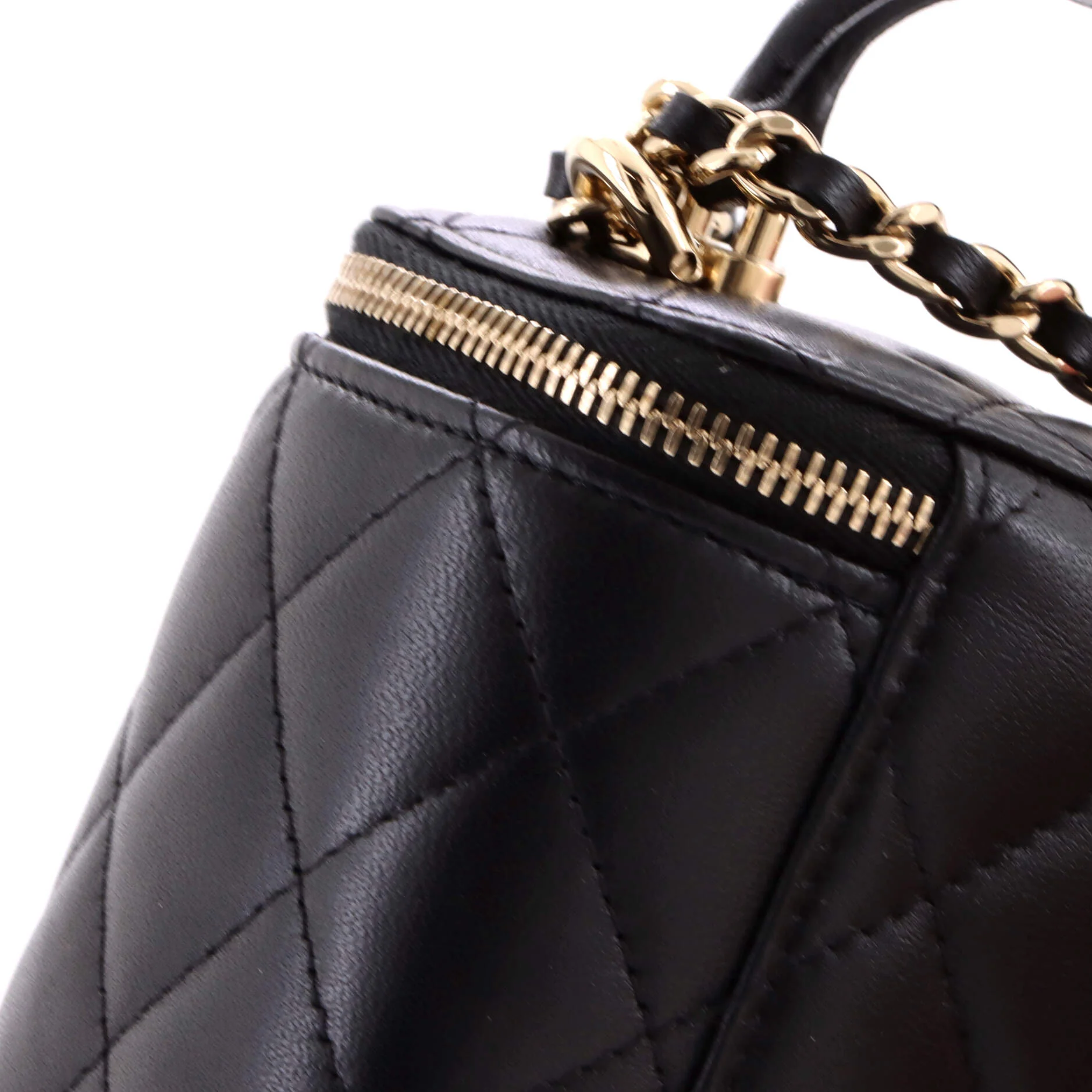 Classic Top Handle Vanity Case with Chain Quilted Lambskin Mini - Image 7