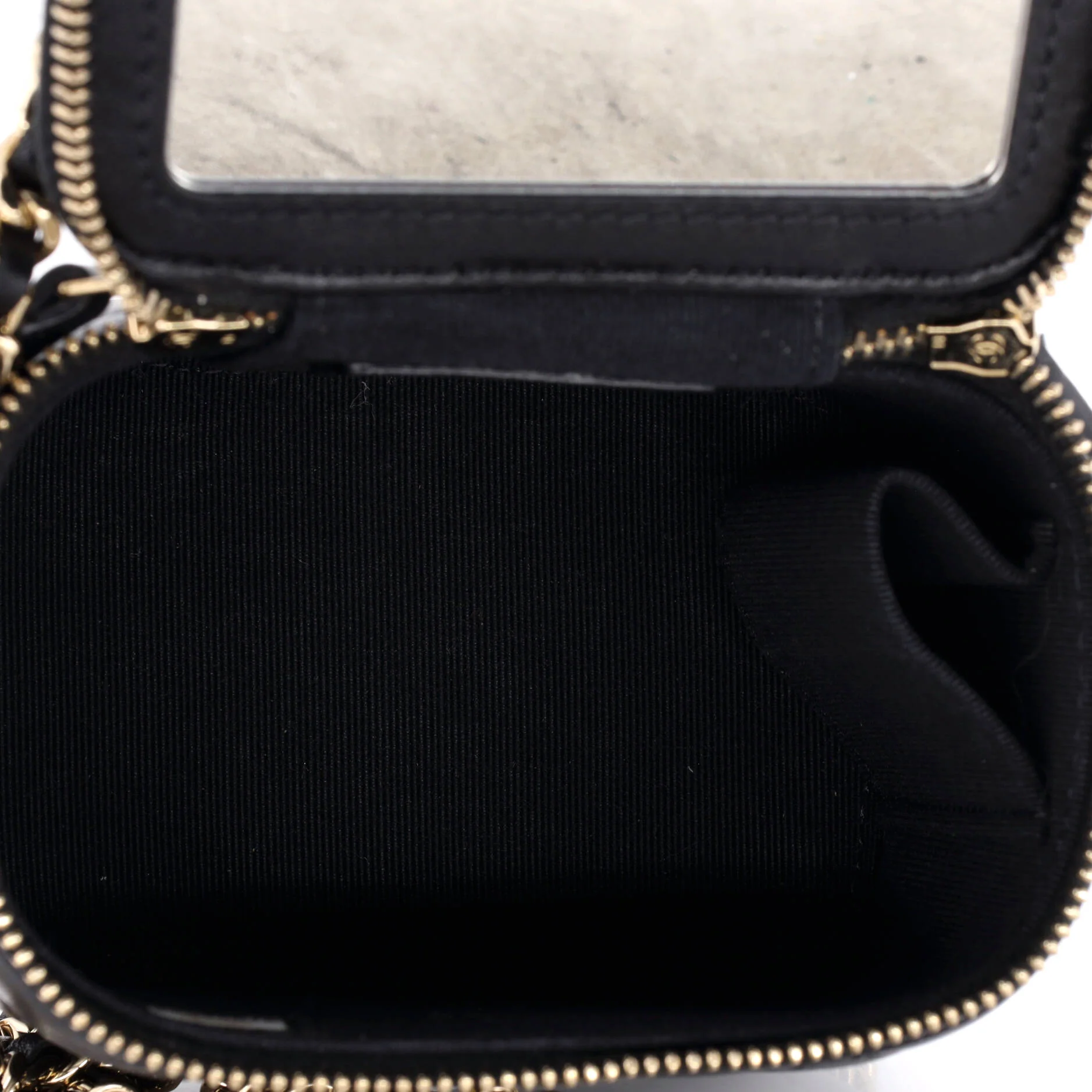 Classic Top Handle Vanity Case with Chain Quilted Lambskin Mini - Image 6