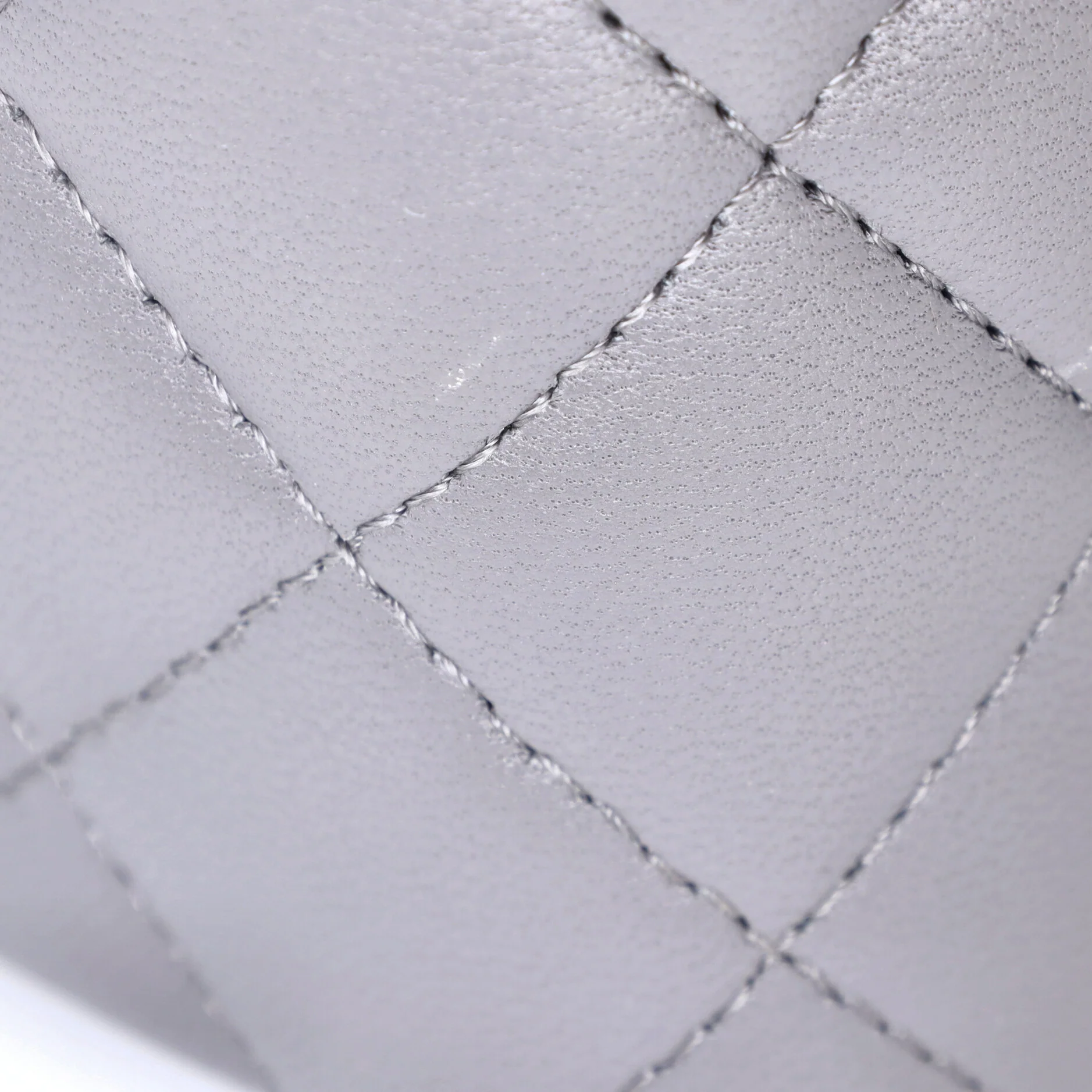 Classic Top Handle Vanity Case with Chain Quilted Lambskin Mini - Image 6
