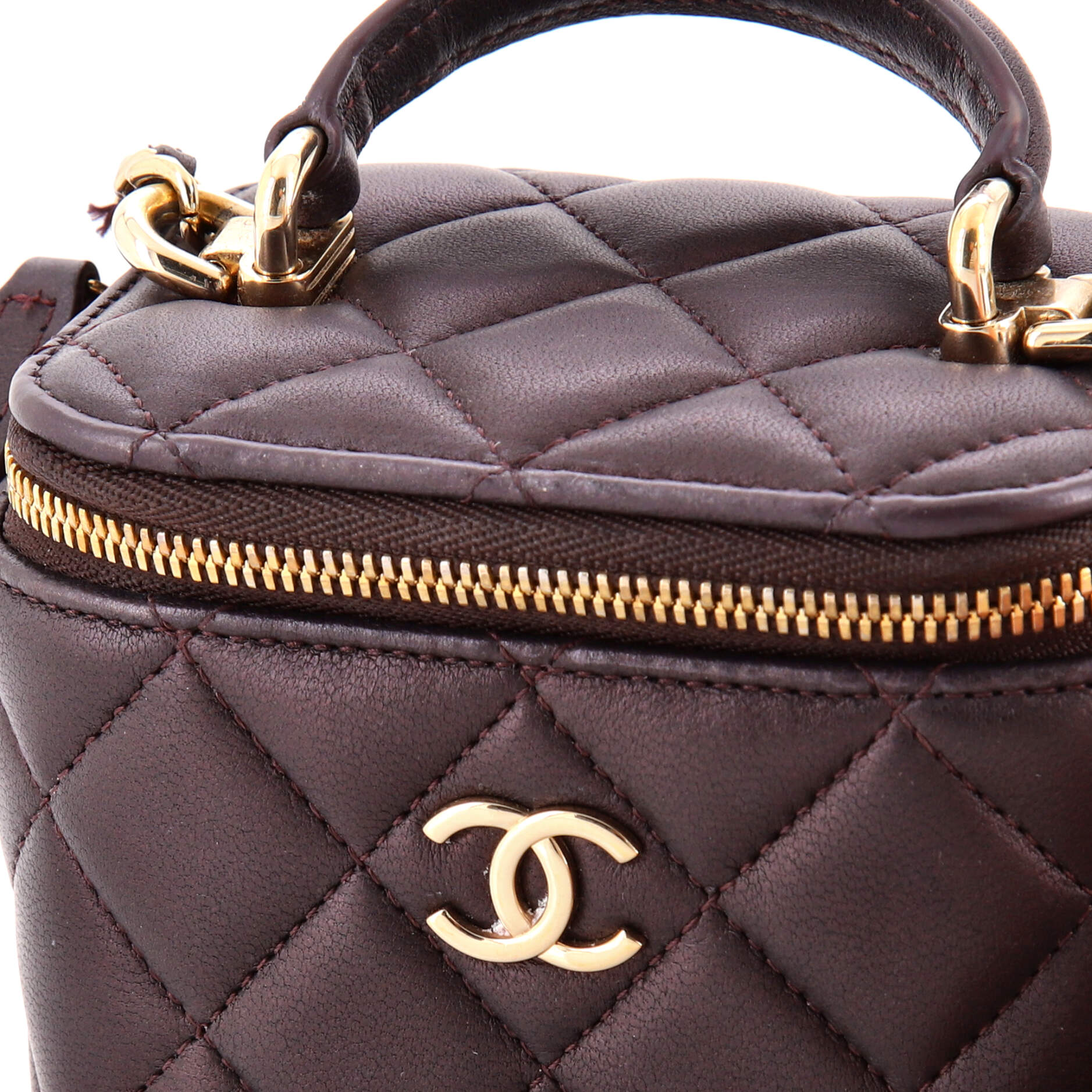 Classic Top Handle Vanity Case with Chain Quilted Lambskin Mini - Image 6