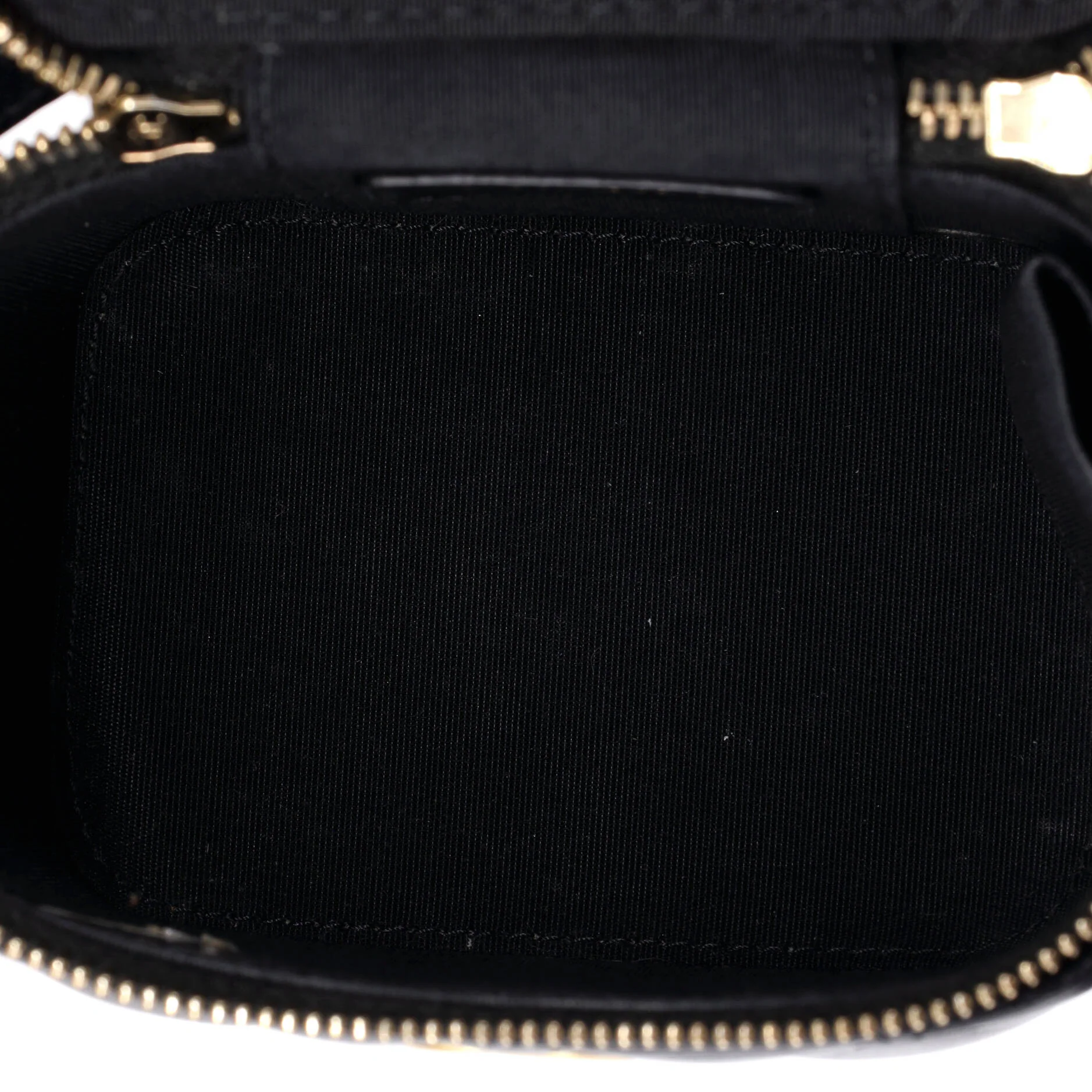 Classic Top Handle Vanity Case with Chain Quilted Lambskin Mini - Image 6