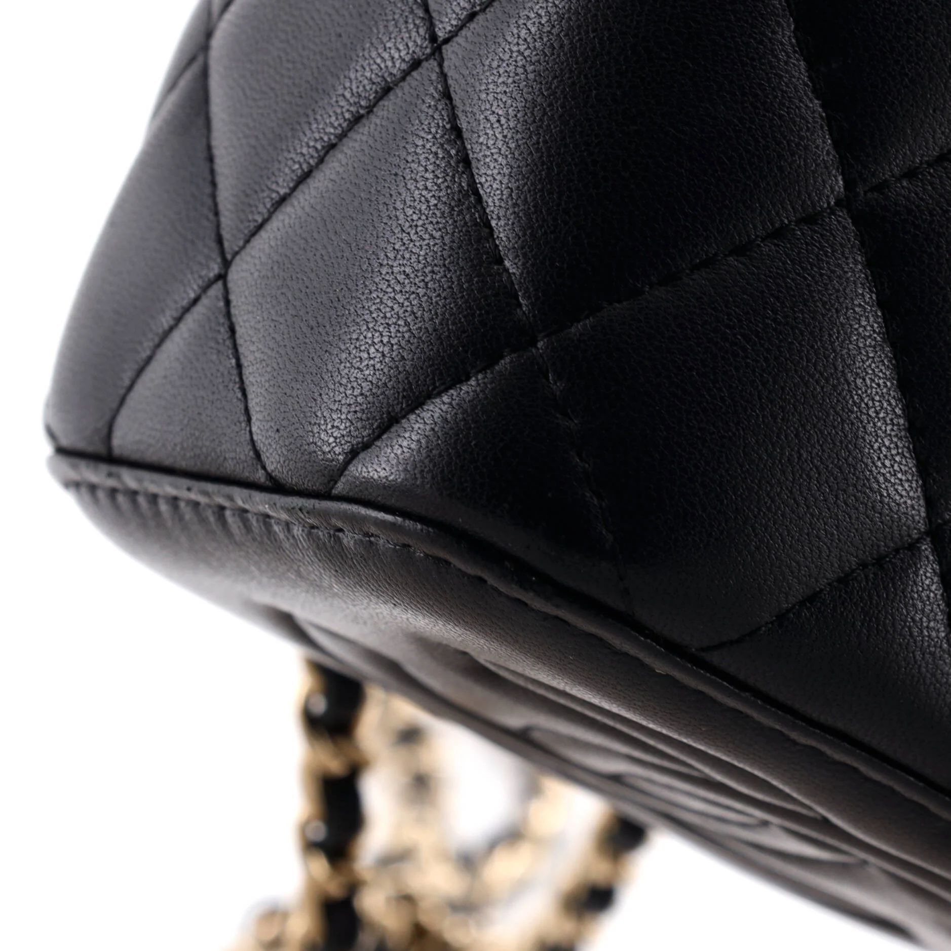 Classic Top Handle Vanity Case with Chain Quilted Lambskin Mini - Image 6