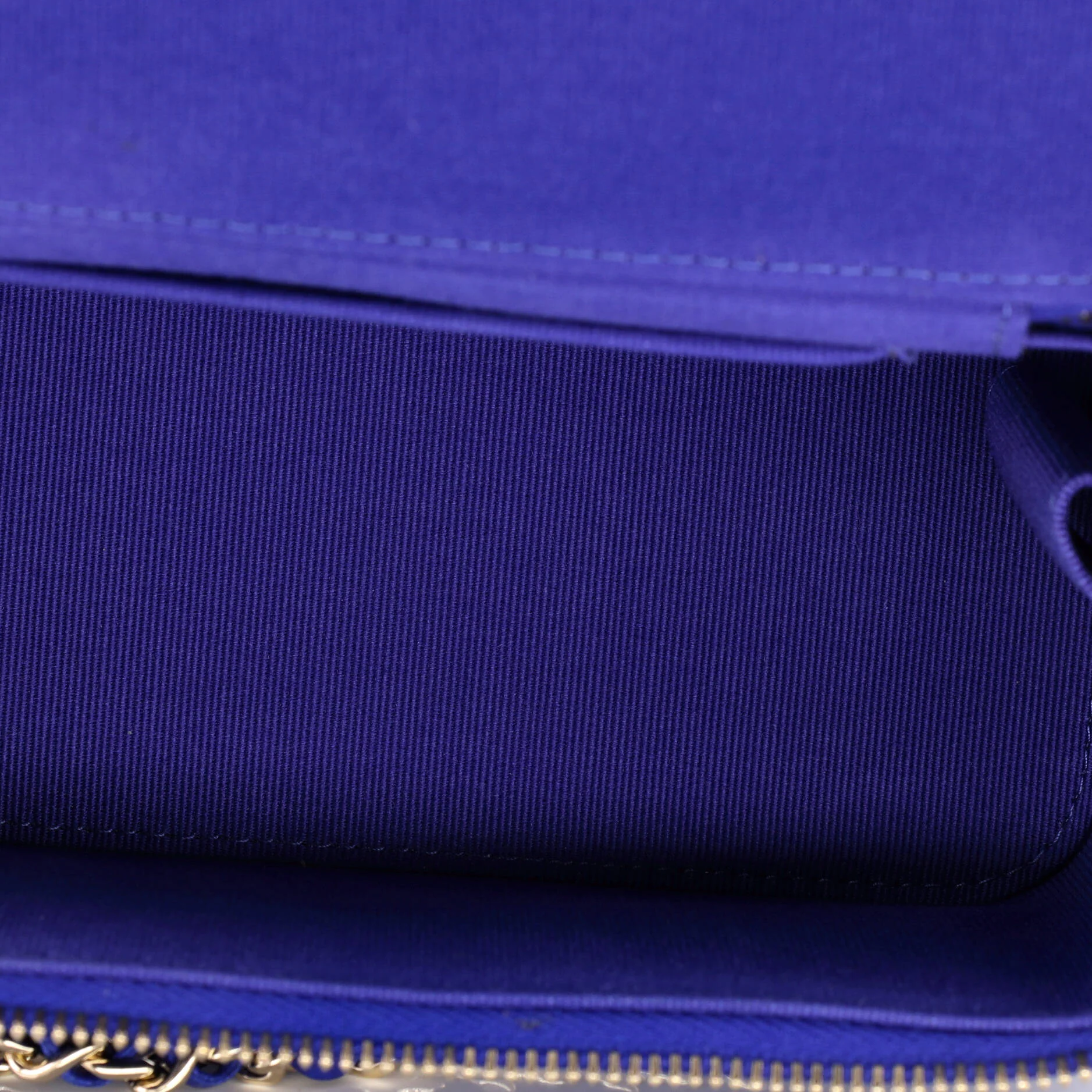 Classic Top Handle Vanity Case with Chain Quilted Lambskin Small - Image 5