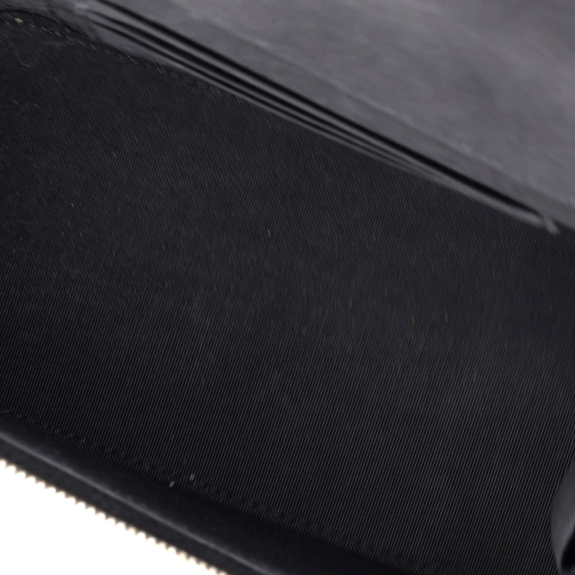 Classic Top Handle Vanity Case with Chain Quilted Lambskin Small - Image 5