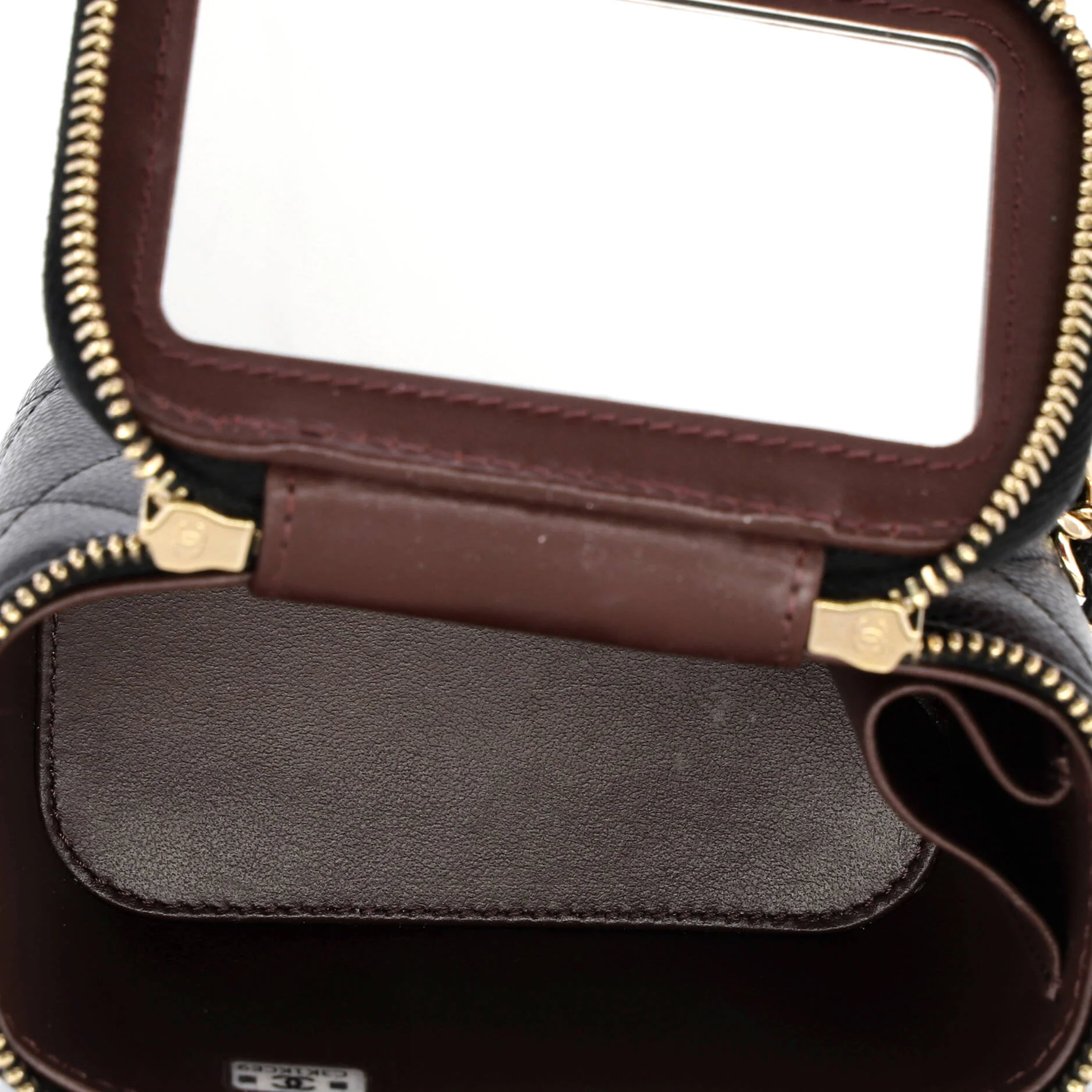 Classic Vanity Case with Chain Quilted Caviar Mini - Image 5