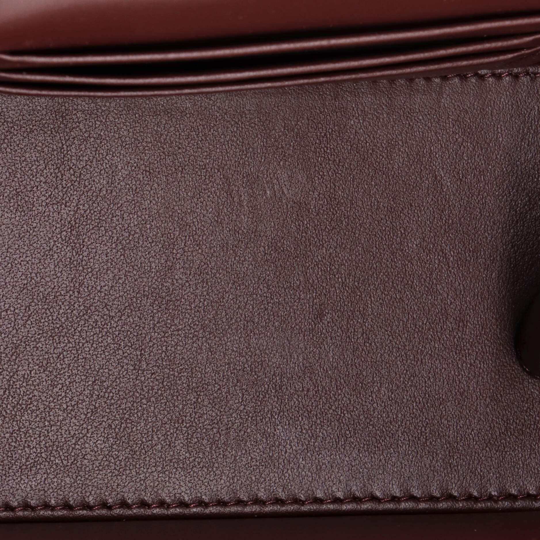 Classic Vanity Case with Chain Quilted Caviar Small - Image 5
