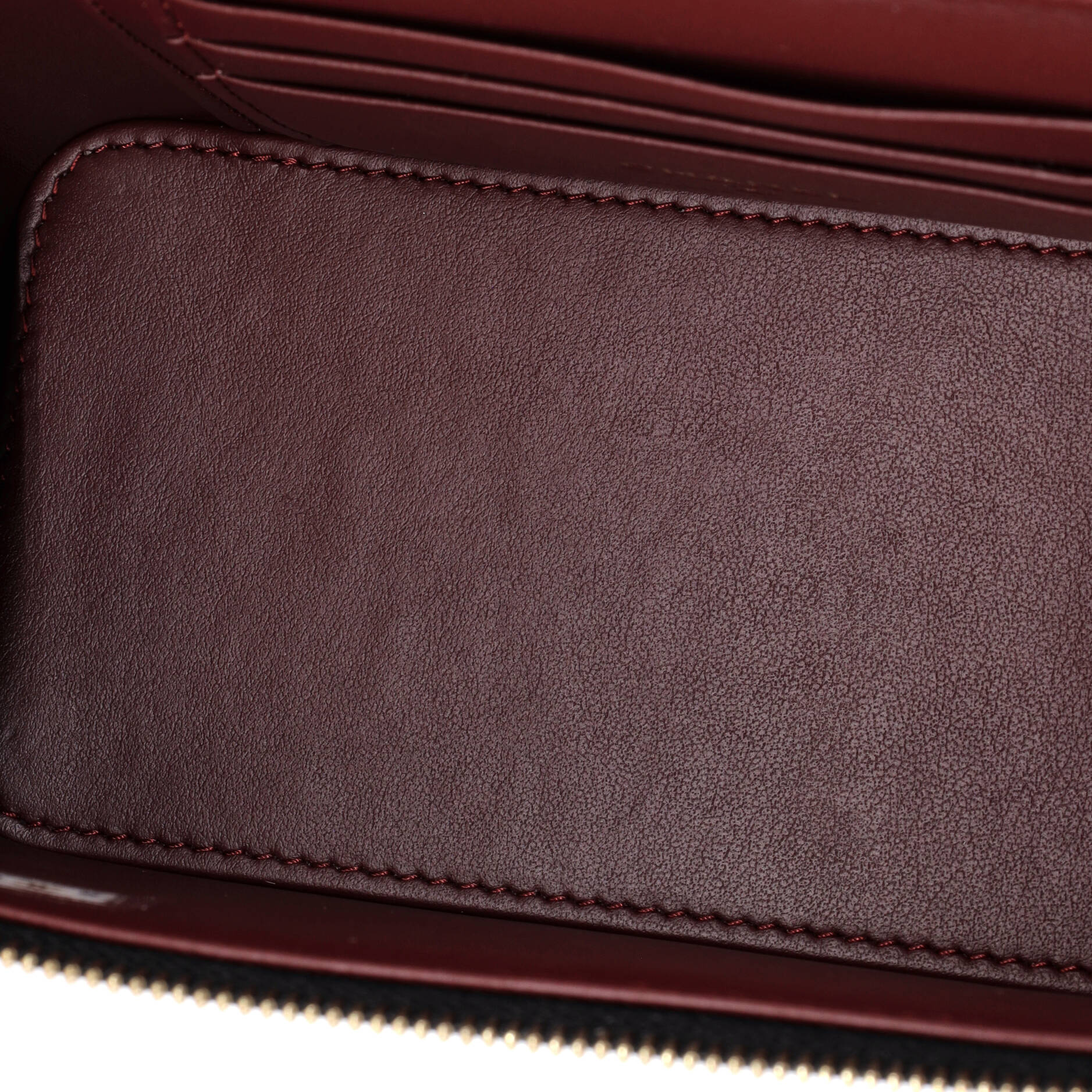 Classic Vanity Case with Resin Pearl Chain Quilted Lambskin Small - Image 5