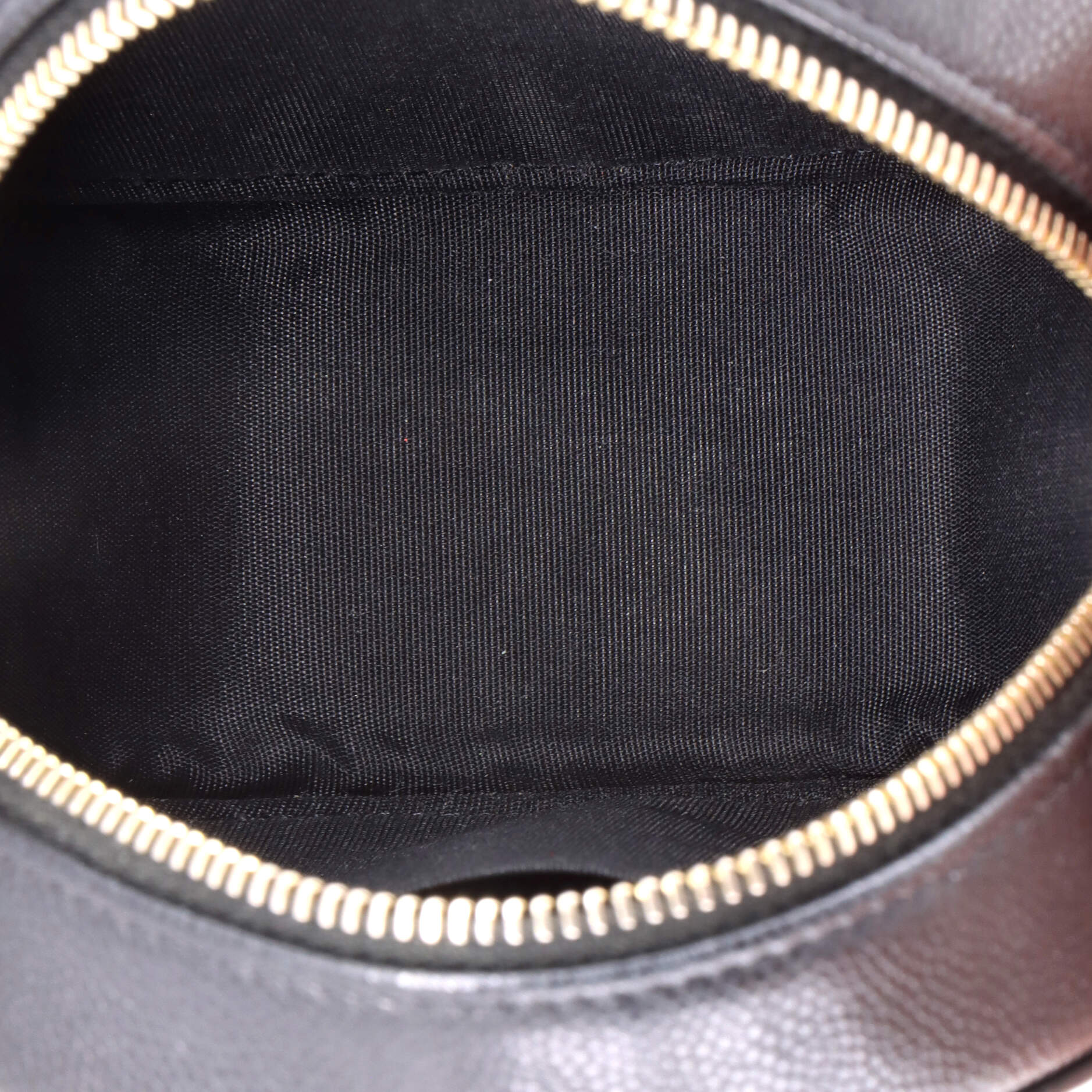 Coco Candy Round Clutch with Chain Quilted Caviar - Image 6