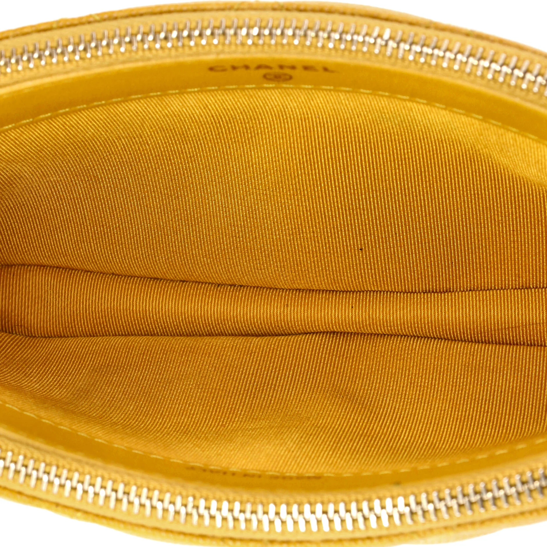 Double Zip Clutch with Chain Quilted Caviar - Image 5