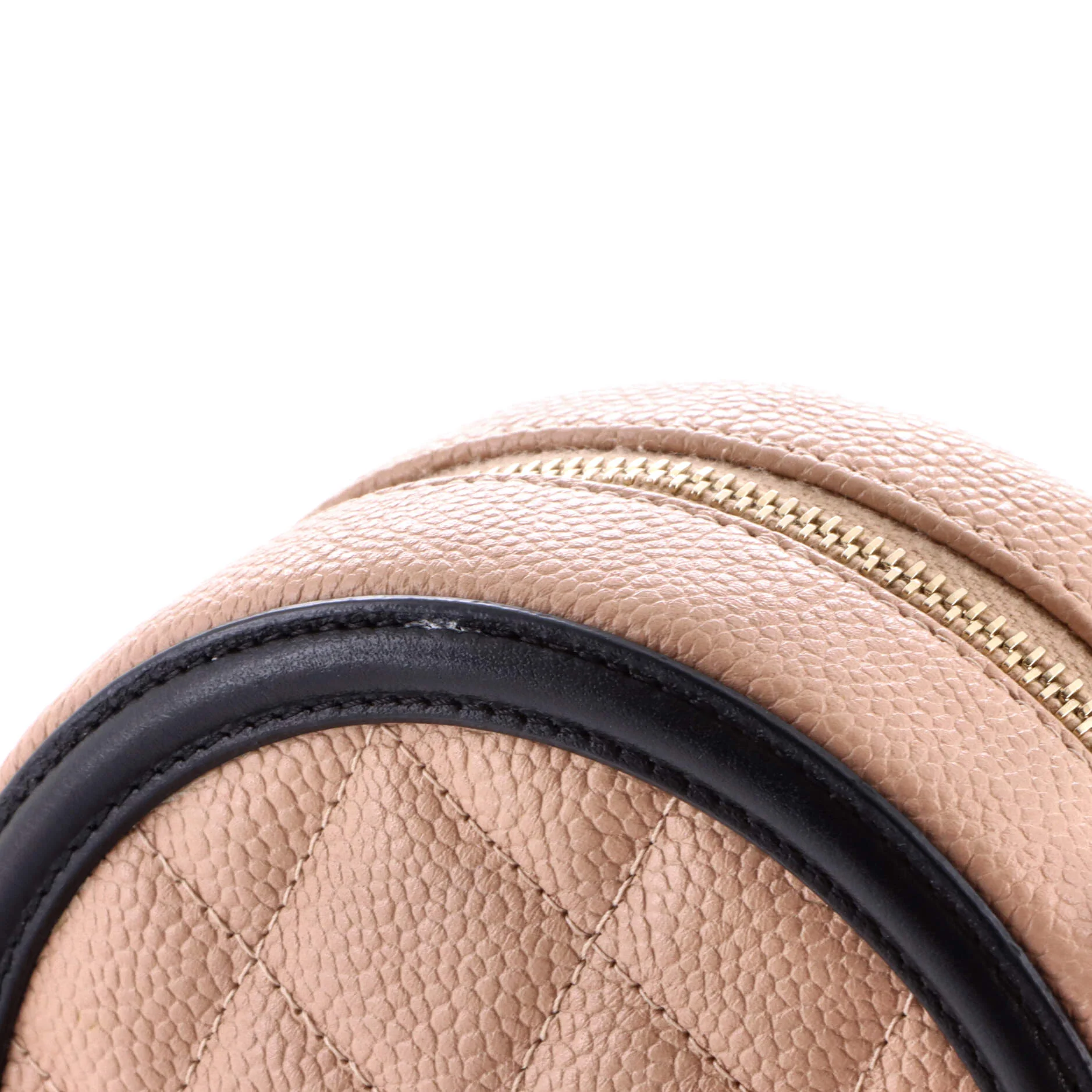 Filigree Round Clutch with Chain Quilted Caviar Mini - Image 6