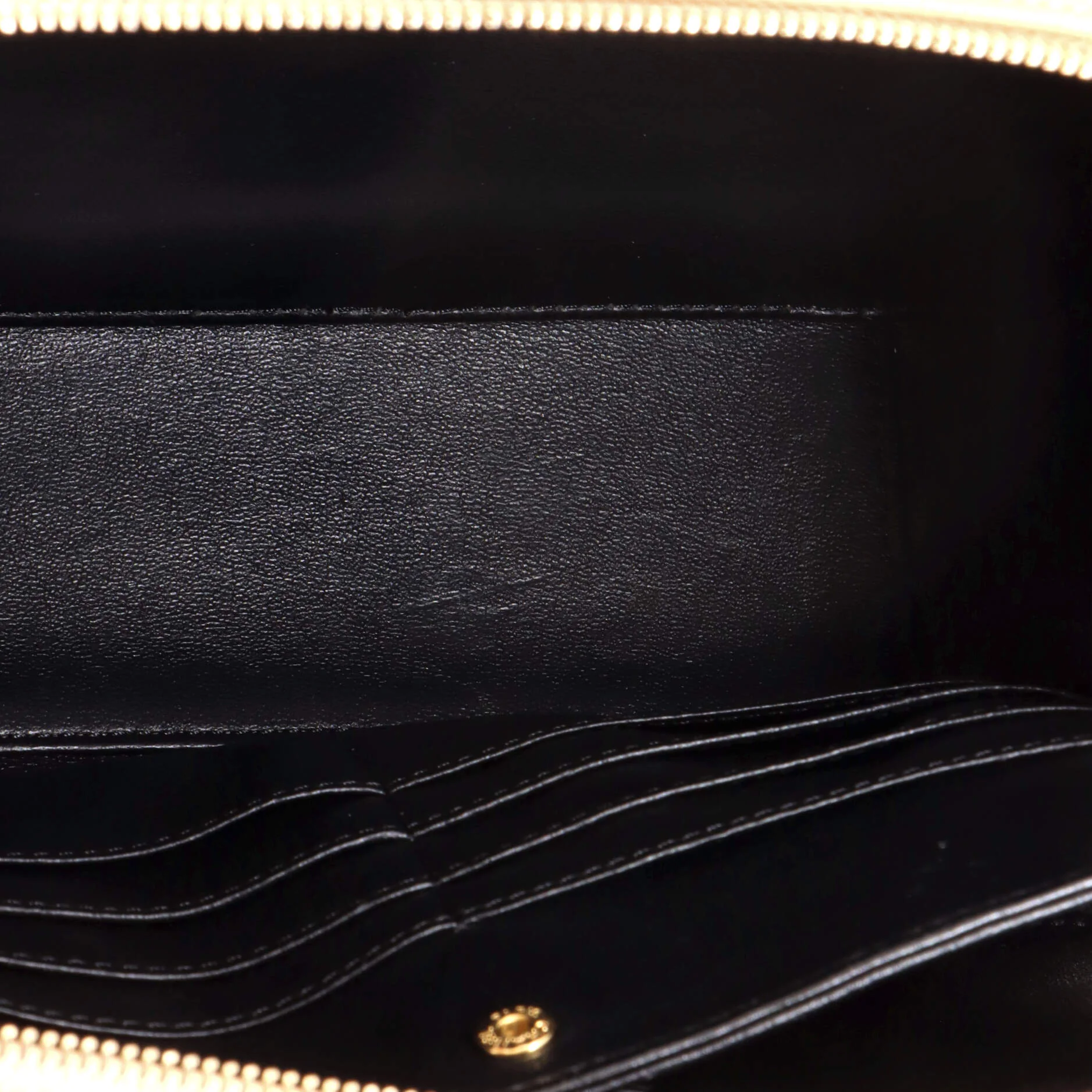 Filigree Vanity Case Quilted Caviar Large - Image 6