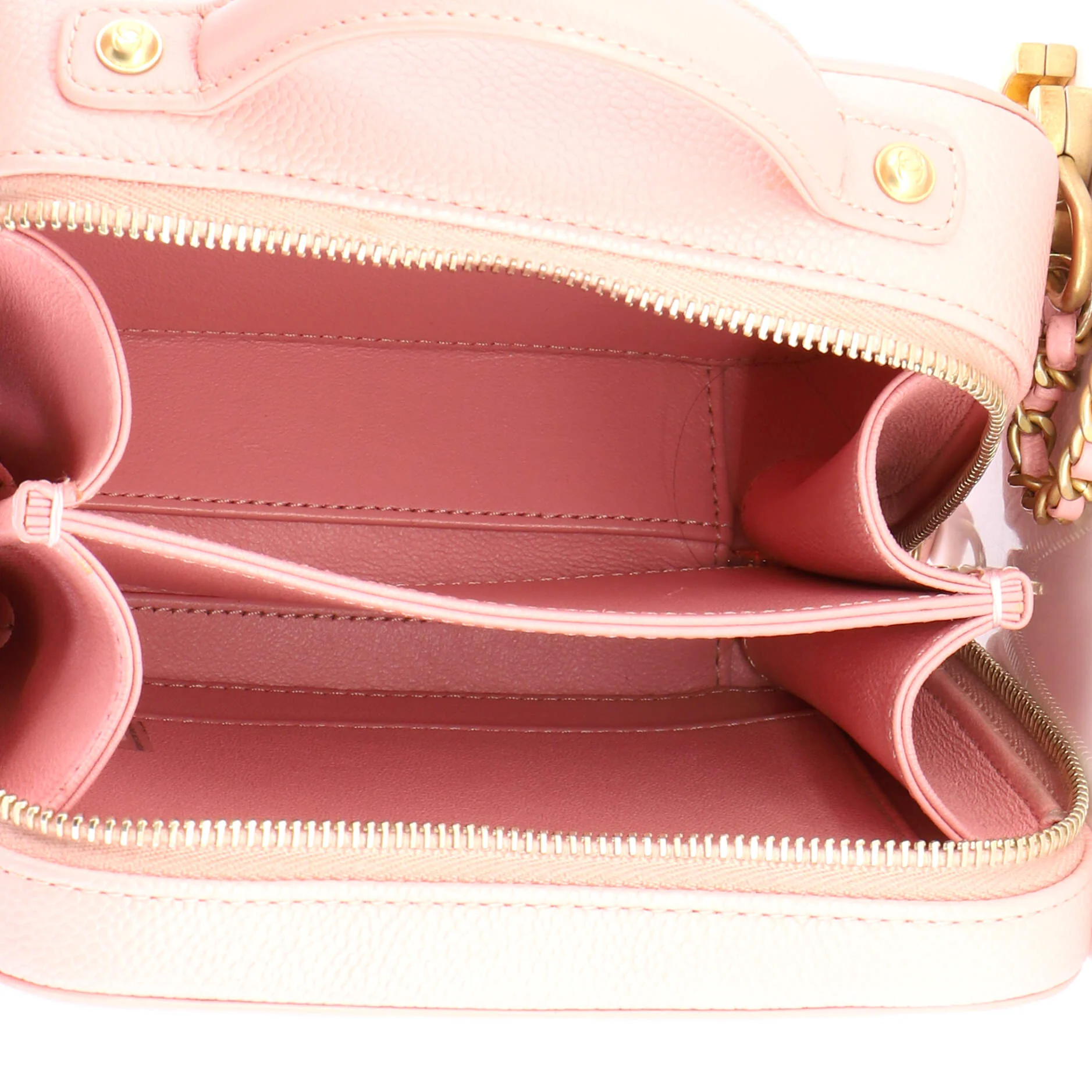 Filigree Vanity Case Quilted Caviar Small - Image 5