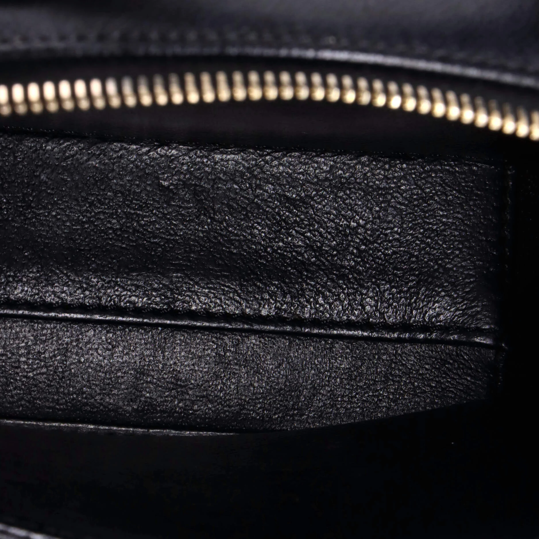 Filigree Vanity Case Quilted Caviar Small - Image 5