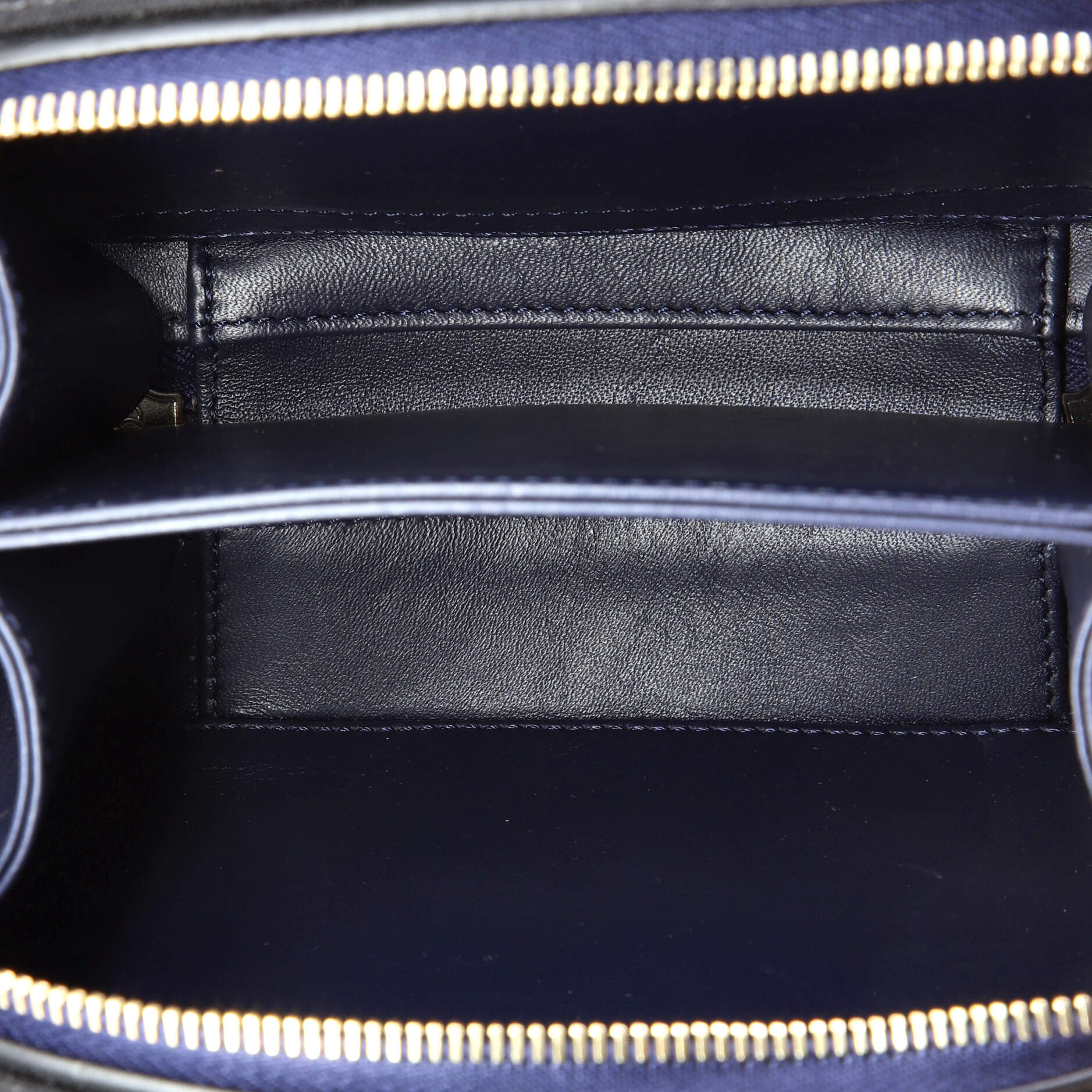 Filigree Vanity Case Quilted Jersey Small - Image 6
