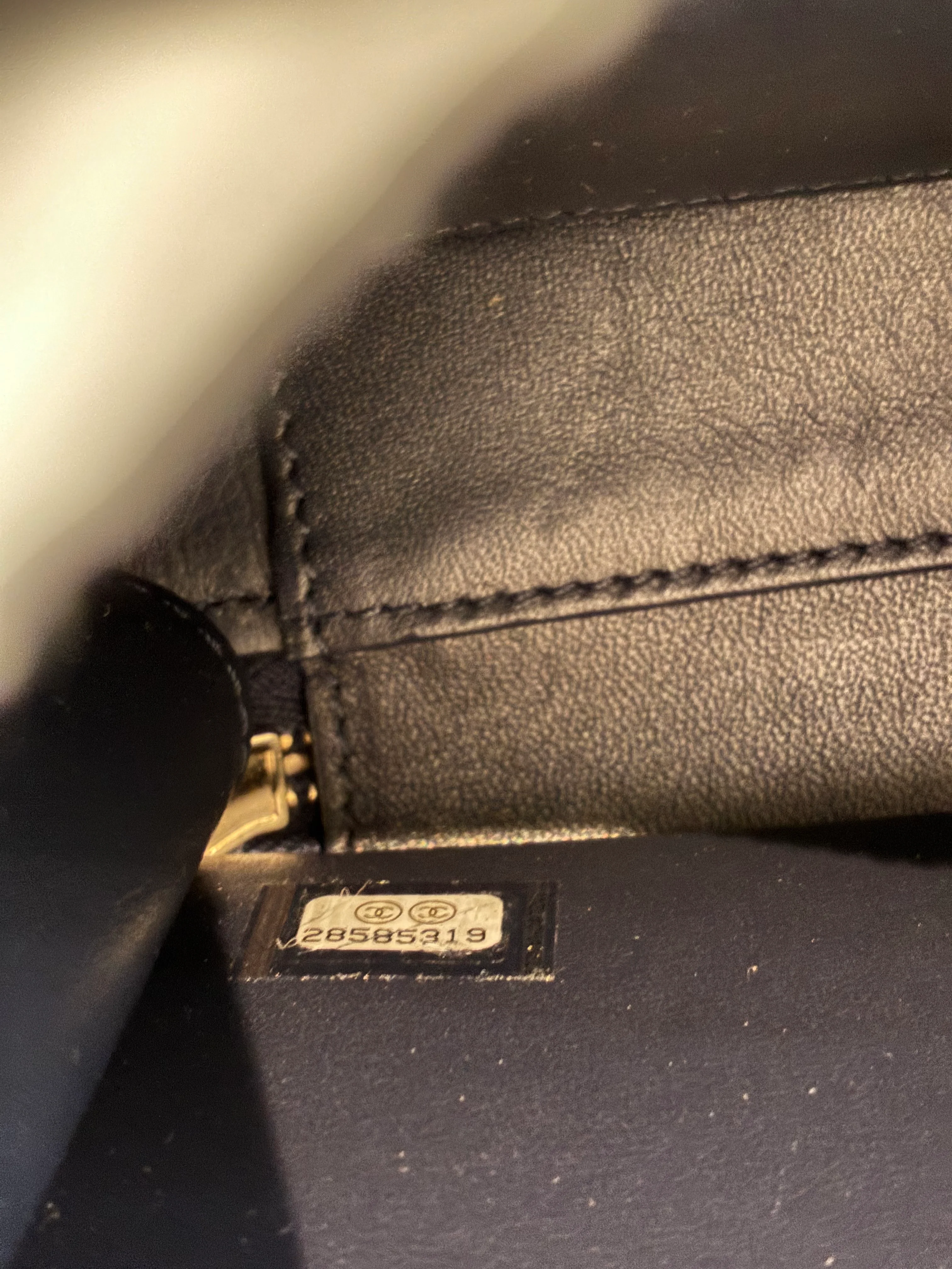 Filigree Vanity Case Quilted Jersey Small - Image 7
