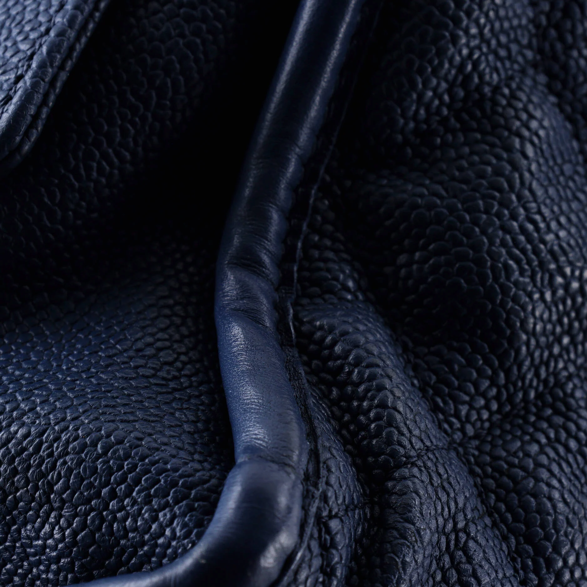 French Riviera Tote Quilted Caviar Large - Image 6