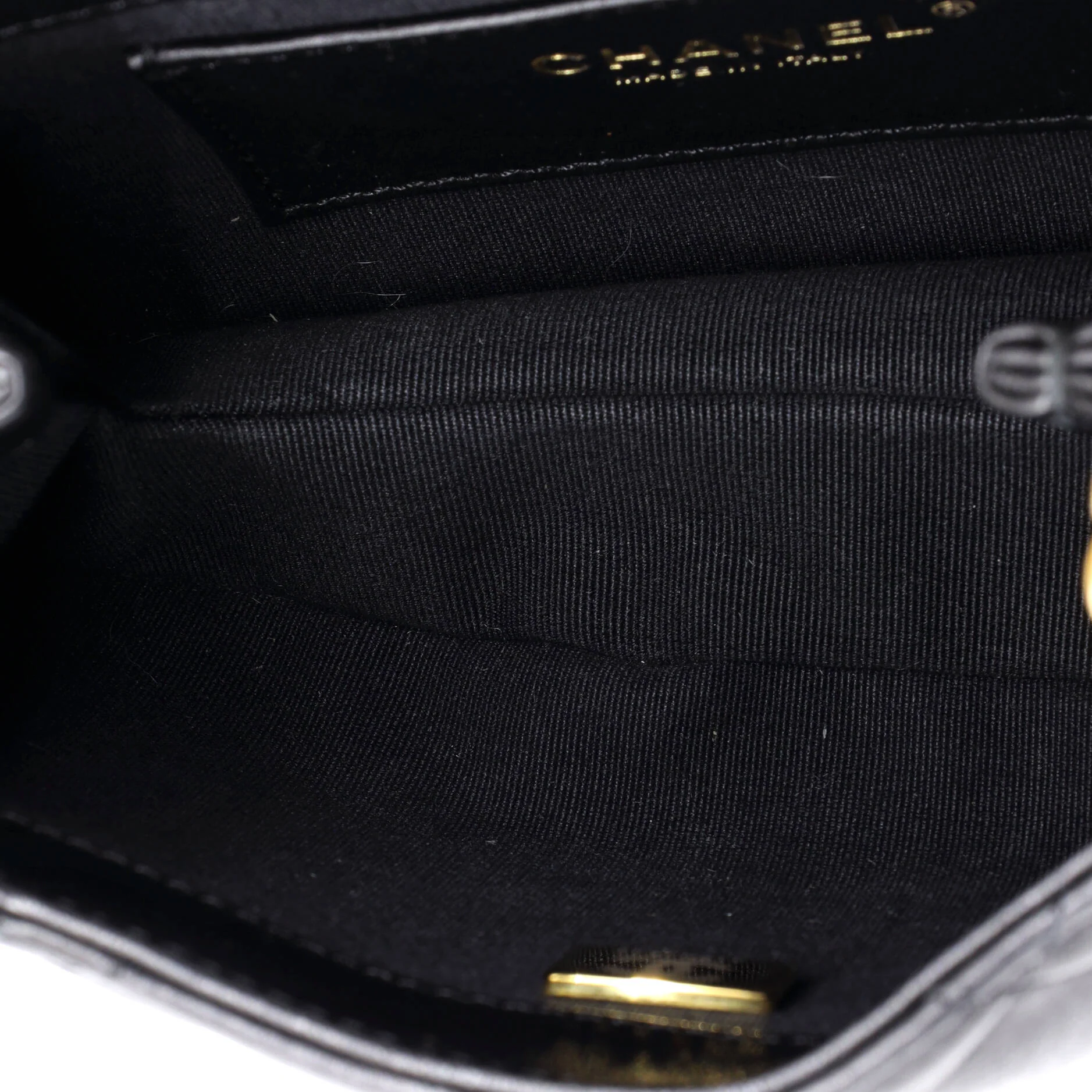 Giant CC Chain Compartment Messenger Bag Quilted Lambskin Small - Image 5