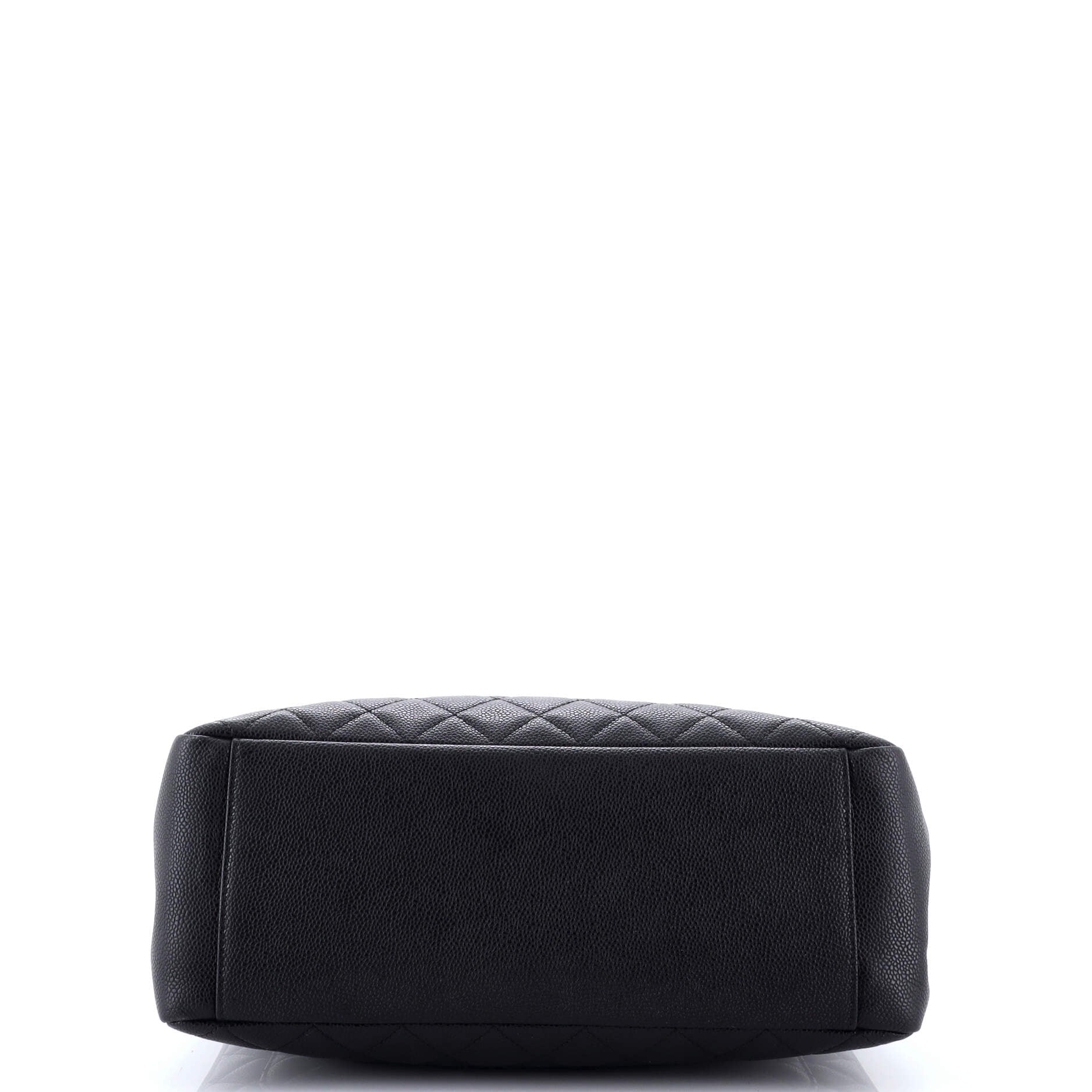 Grand Shopping Tote Quilted Caviar - Image 4