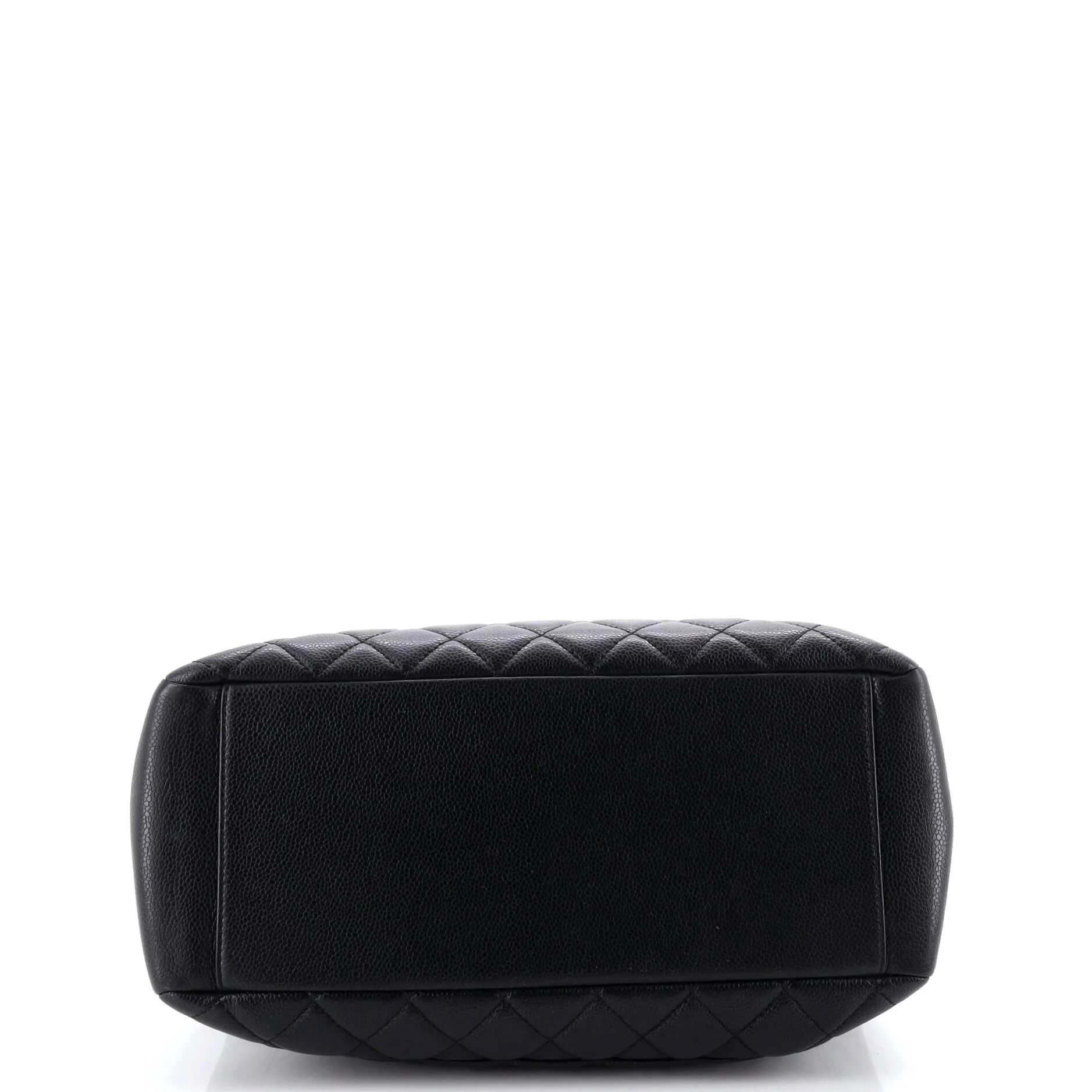 Grand Shopping Tote Quilted Caviar - Image 4