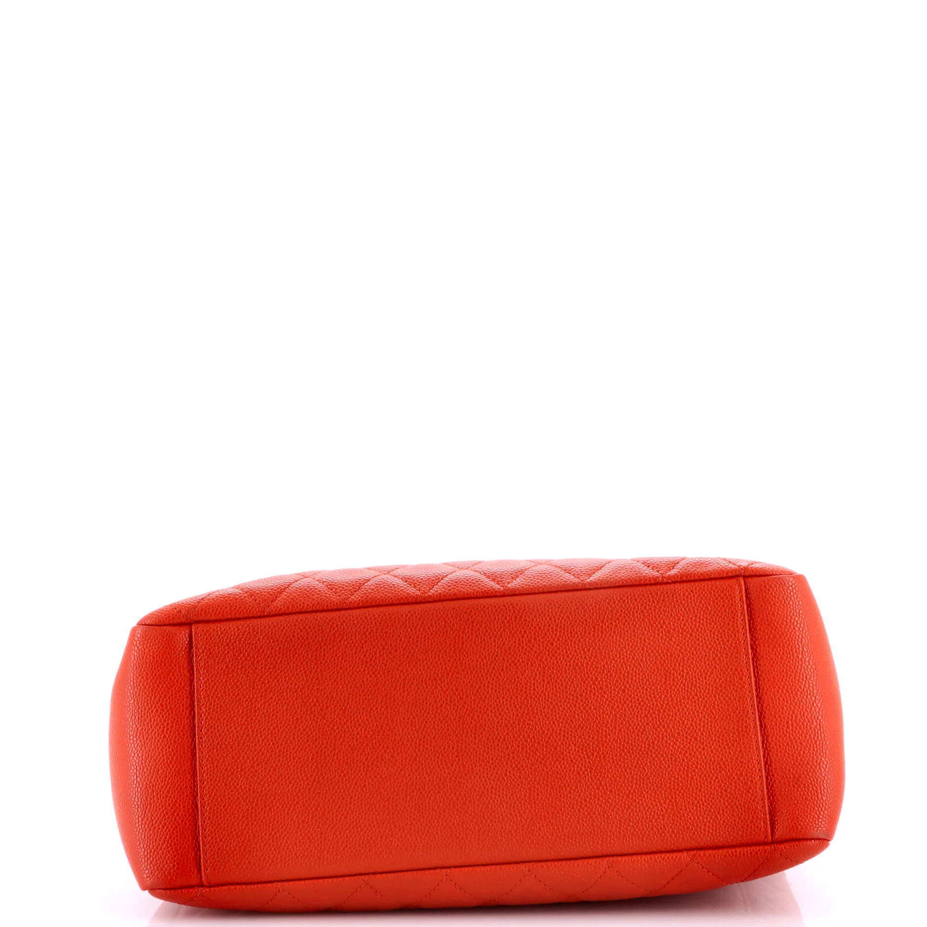 Grand Shopping Tote Quilted Caviar - Image 4