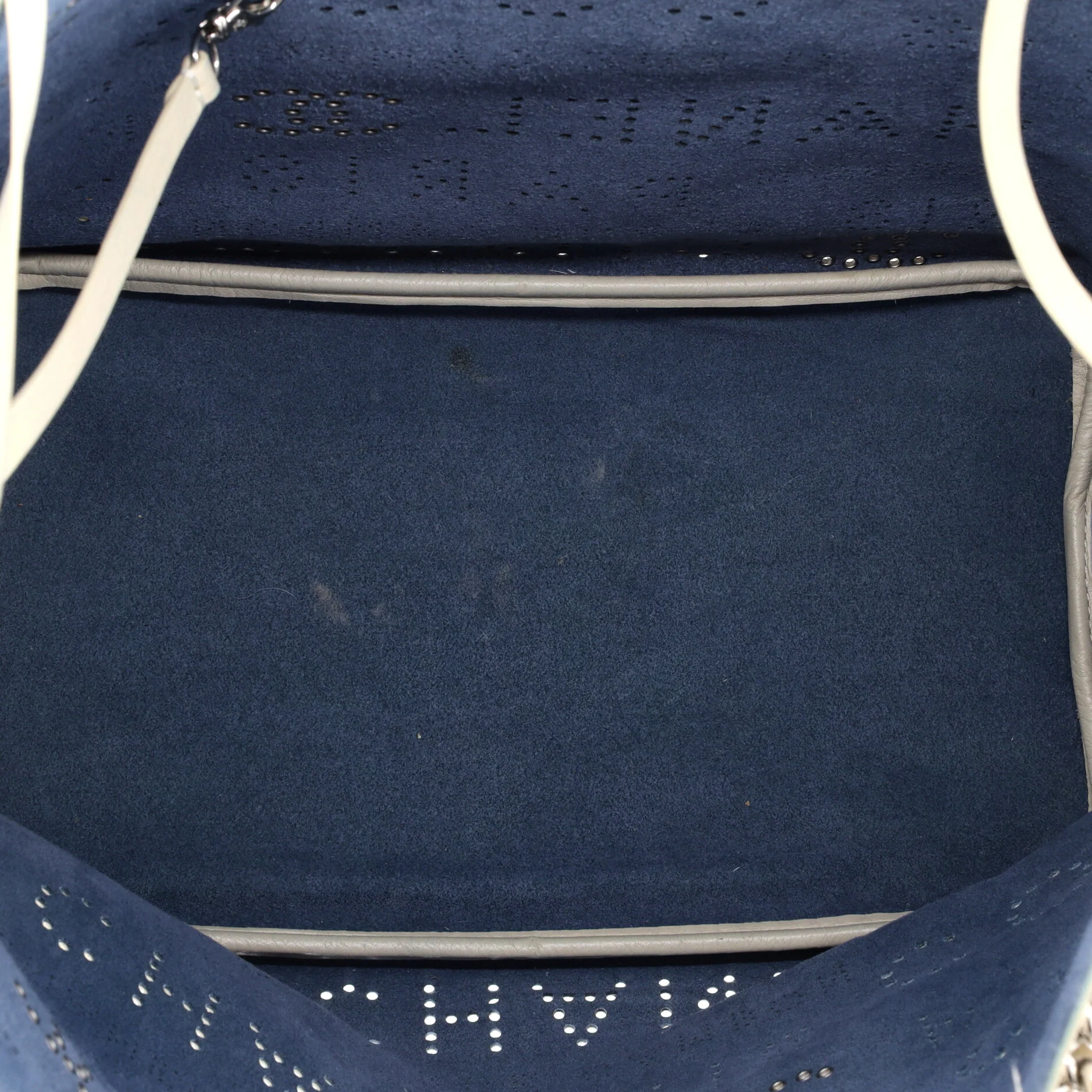 Logo Eyelets Shopping Tote Perforated Calfskin Medium - Image 6