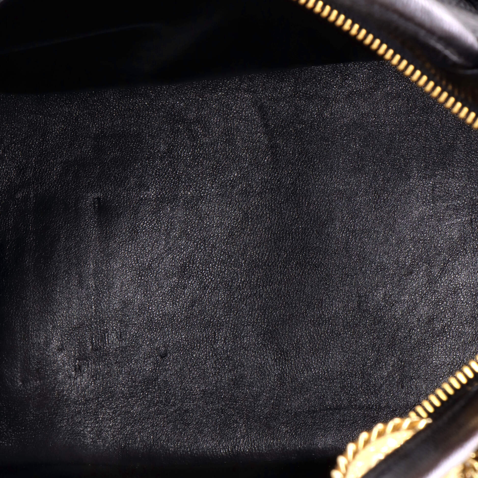 Medallion Tote Quilted Caviar - Image 5
