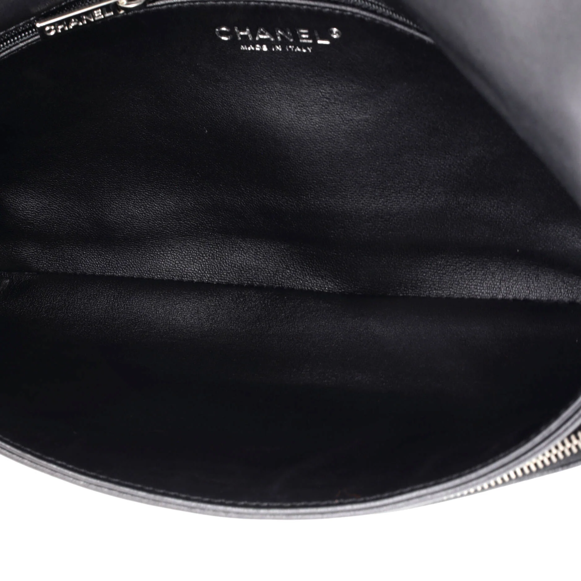 No.5 Comic Clutch Shearling - Image 5