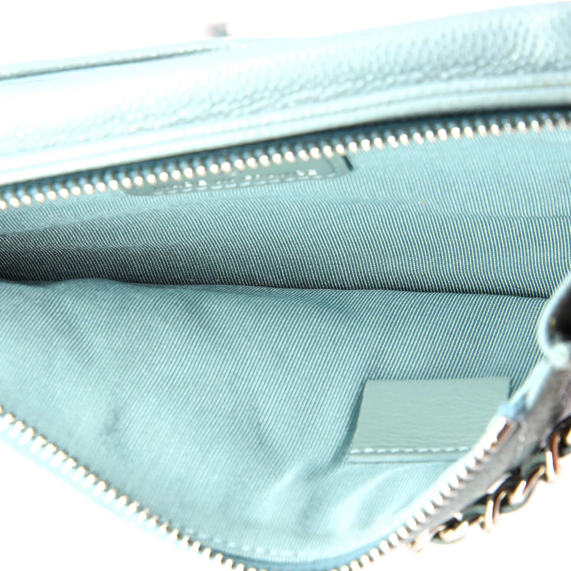 O Phone Holder Crossbody Bag Quilted Caviar - Image 6
