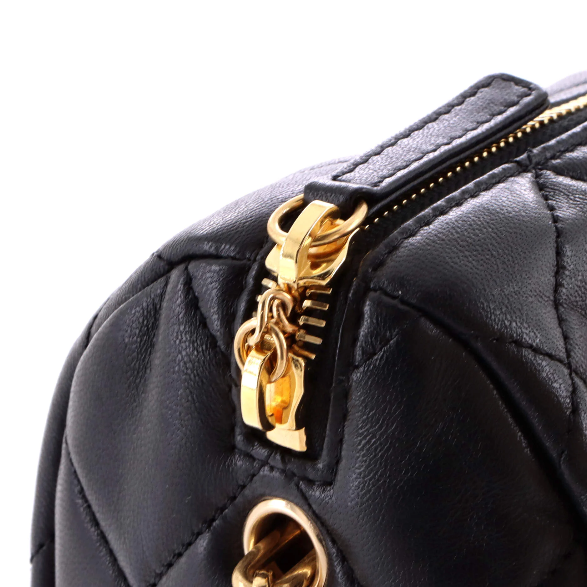 Pearl CC Medallion Chain Bowling Bag Quilted Lambskin Mini - Image 6