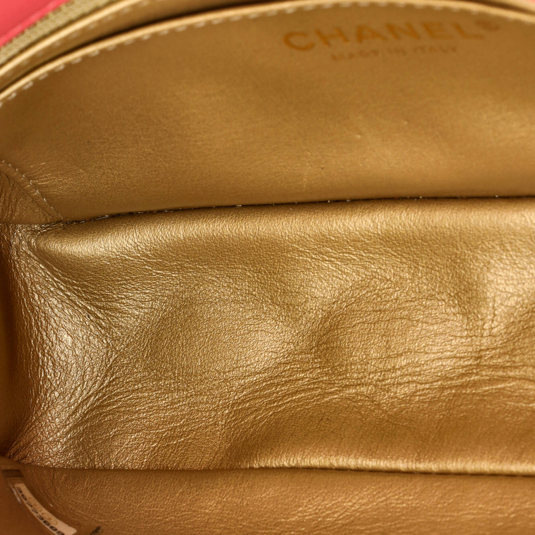 Pearl Crush Flap Bag Quilted Lambskin Mini - Image 5
