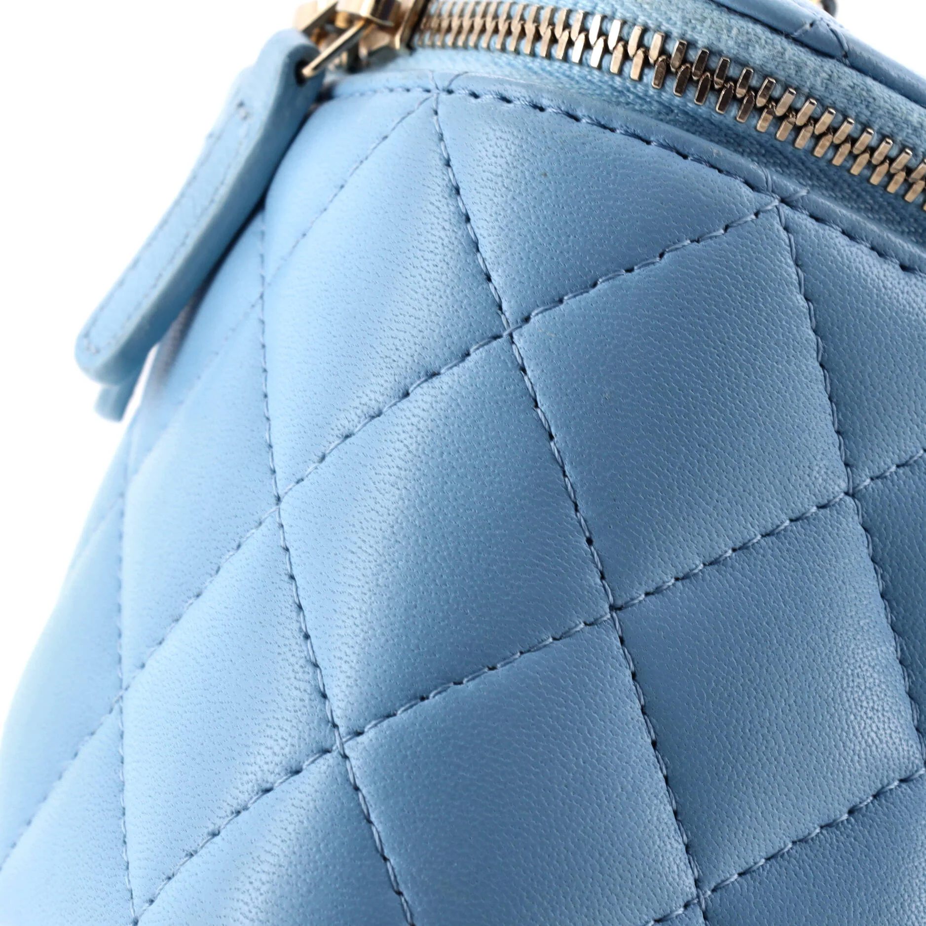Pearl Crush Vanity Case with Chain Quilted Lambskin Small - Image 7