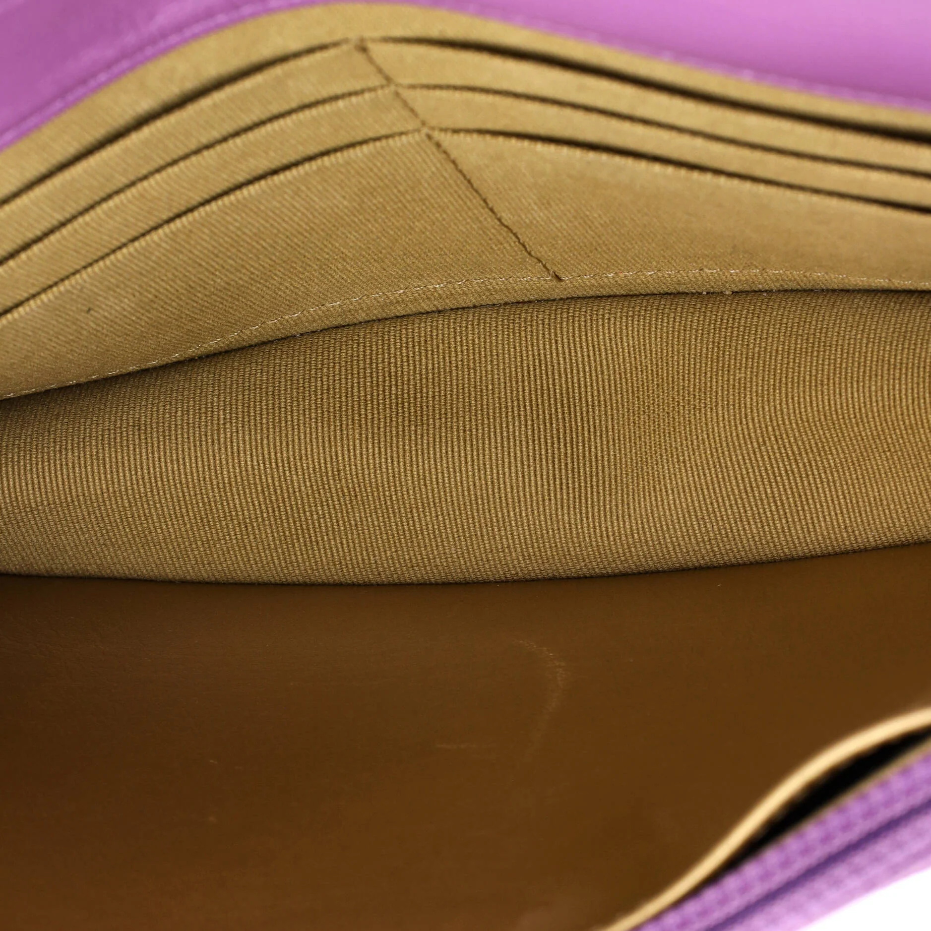 Pearl Crush Wallet on Chain Quilted Lambskin - Image 5