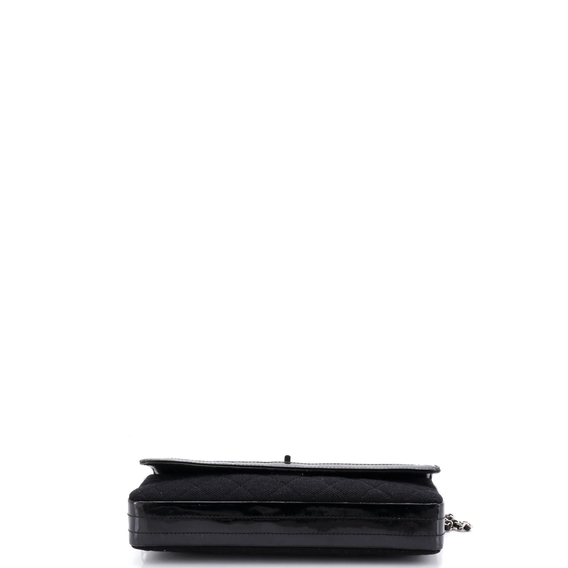 Reissue Flap Bag Quilted Jersey with Patent East West - Image 4