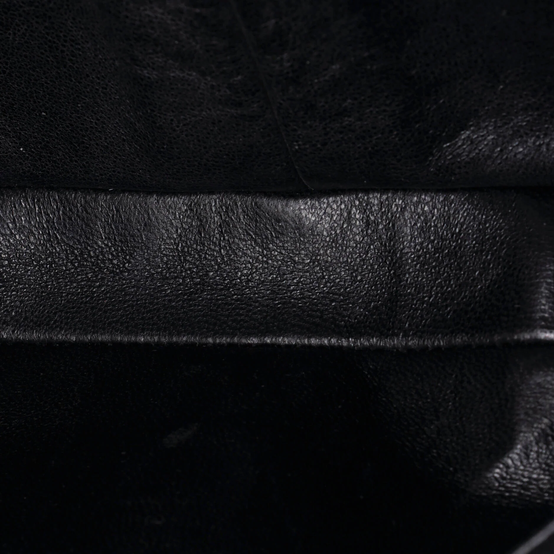 Reissue Flap Bag Quilted Jersey with Patent East West - Image 5